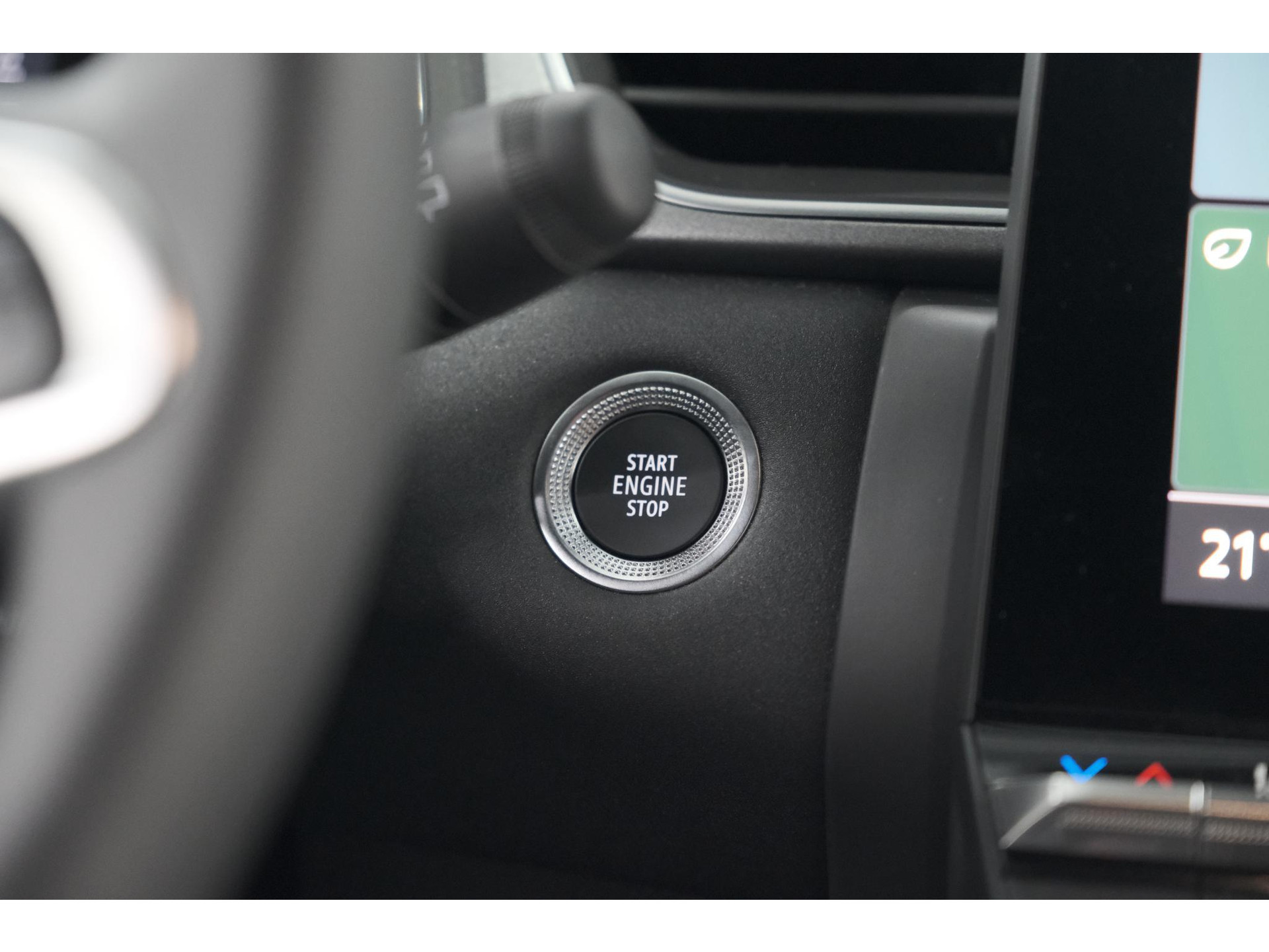 Renault Captur 1.6 E-Tech full hybrid 145 techno | NIEUW MODEL | Camera | Apple Carplay | Parkeersensoren | Keyless | LED