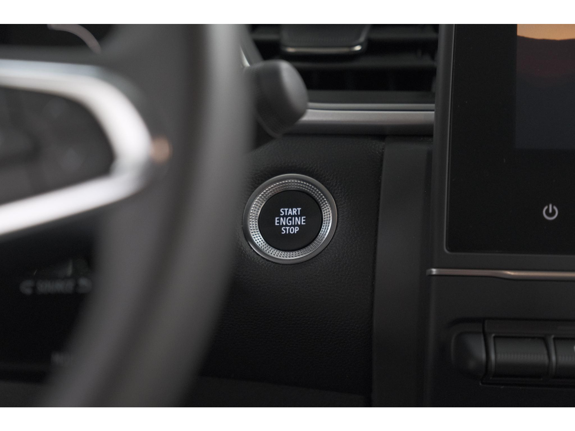 Renault Captur 1.6 E-Tech Full Hybrid 145 Techno | Navigatie | Camera | Parkeersensoren | Apple Carplay