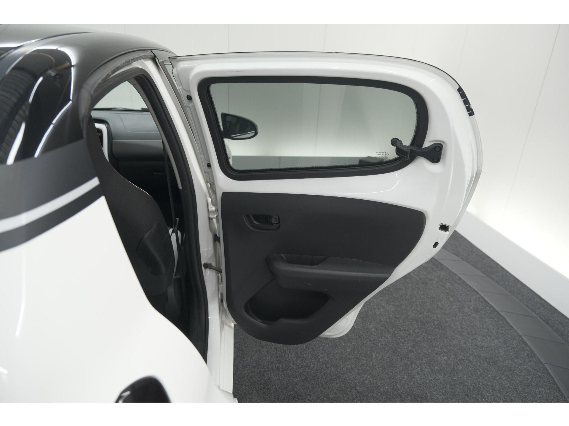 Citroen C1 1.0 VTi Feel | Camera | Apple Carplay | Airco | 5 Deurs