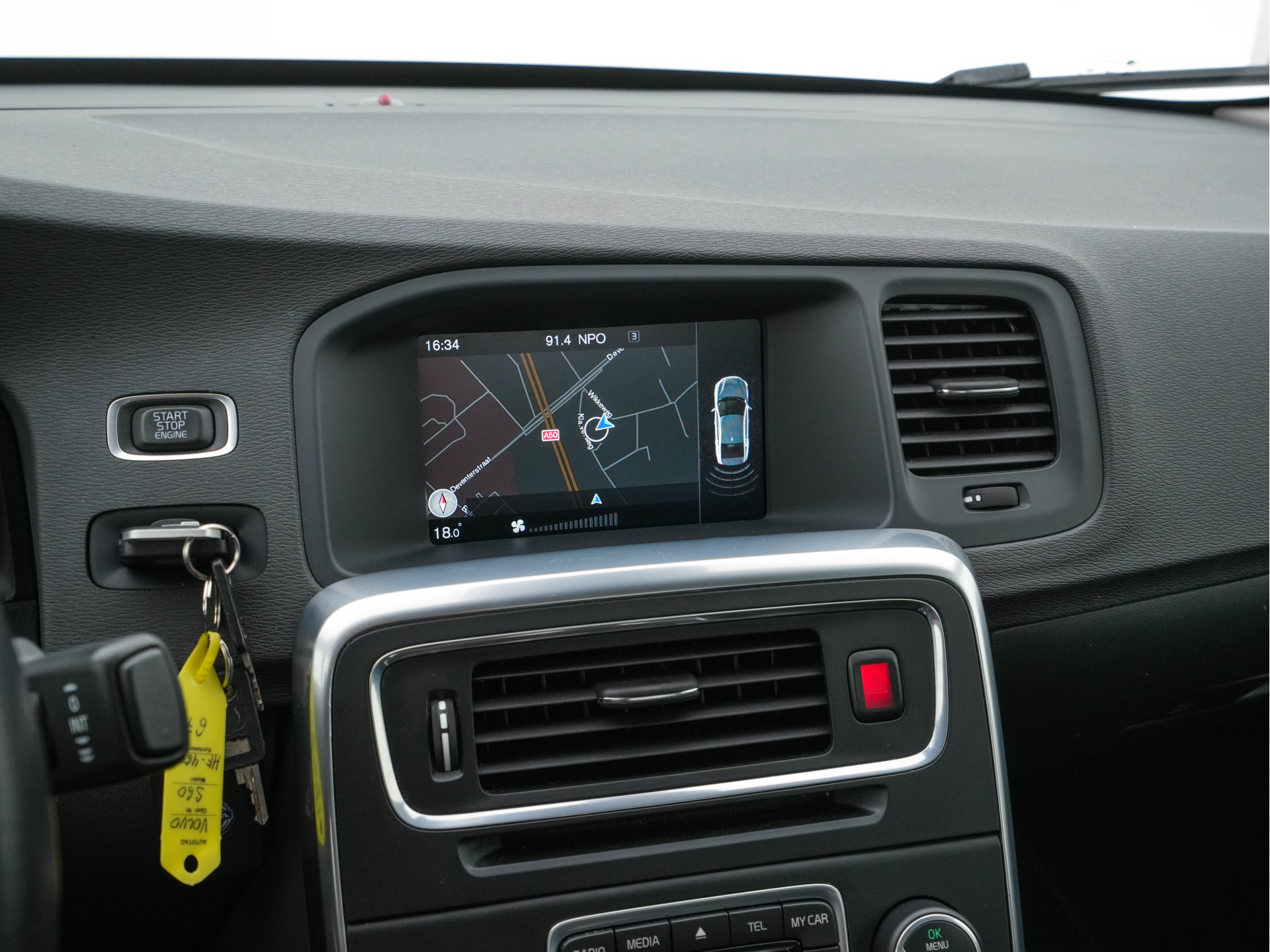 Volvo S60 2.0 D4 Kinetic Business-Pack-Connect *NAVI-FULLMAP | COMFORT-SEATS | ECC | PDC | CRUISE | TOWBAR | 16''ALU *