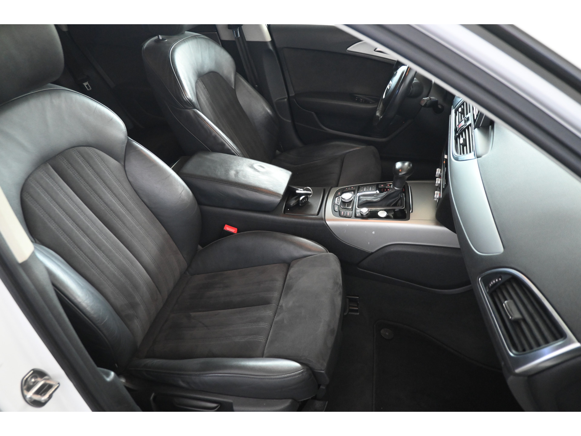 Audi A6 Limousine 2.0 TFSI S-Line Automaat Clima Navigatie Stoelverwarming Goed Onderhouden! Inruil Mogelijk!