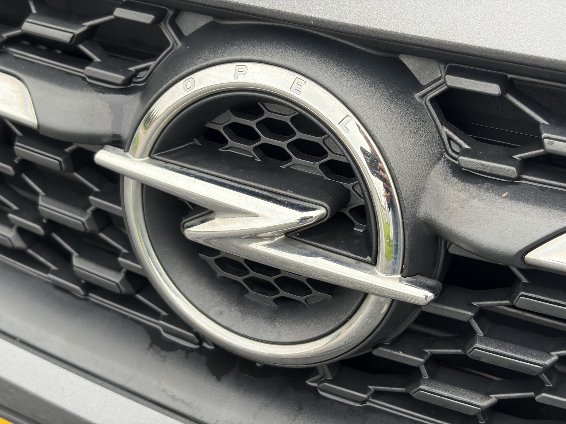 Opel Corsa 1.2 Edition ✓D-riem vv in 2025✓2e Eigenaar✓Carplay✓Airco✓Cruise✓Rijstrooksensor✓Pdc✓102pk✓6 Bak✓5 Deurs✓N.A.P✓Apk tot 02-2028
