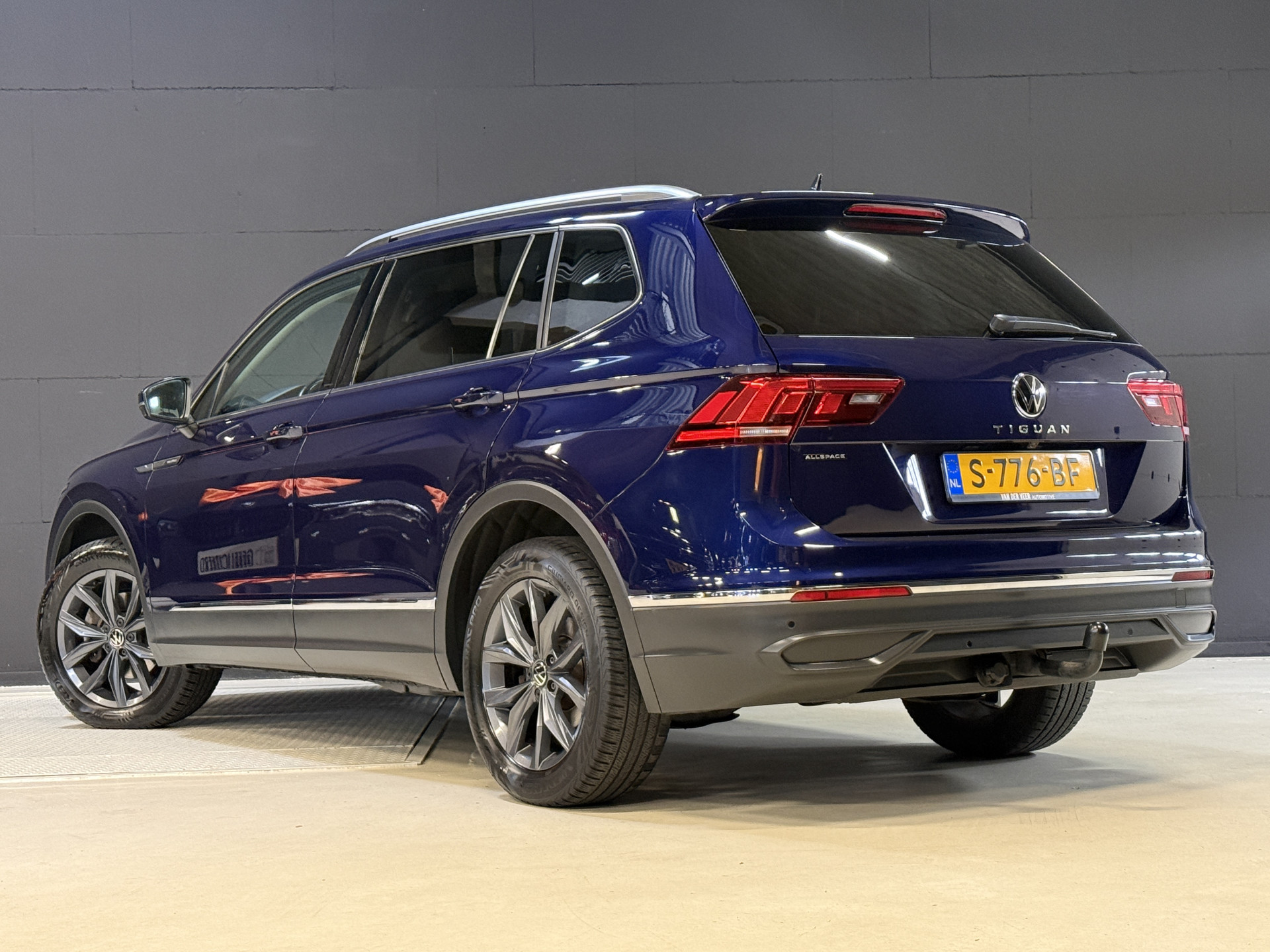 Volkswagen Tiguan Allspace 1.5 TSI Life Business 7p. | Massagestoel | Trekhaak | Camera | Stoel/Stuurverwarming | Carplay | Adaptive cruise