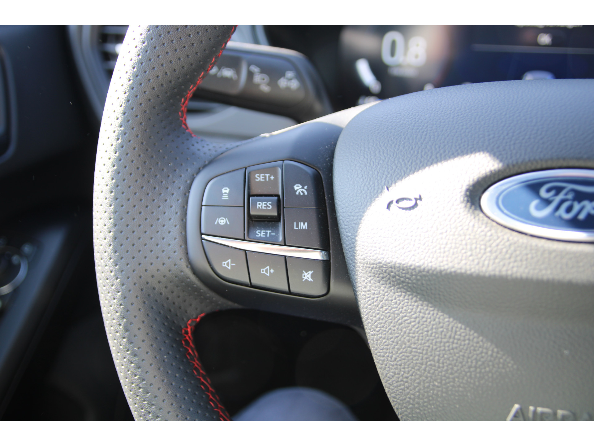 Ford Focus Wagon 1.0 EcoBoost 155 PK AUT. Hybrid ST Line X TREKHAAK AFNEEMBAAR | WINTERPACK | HEAD-UP