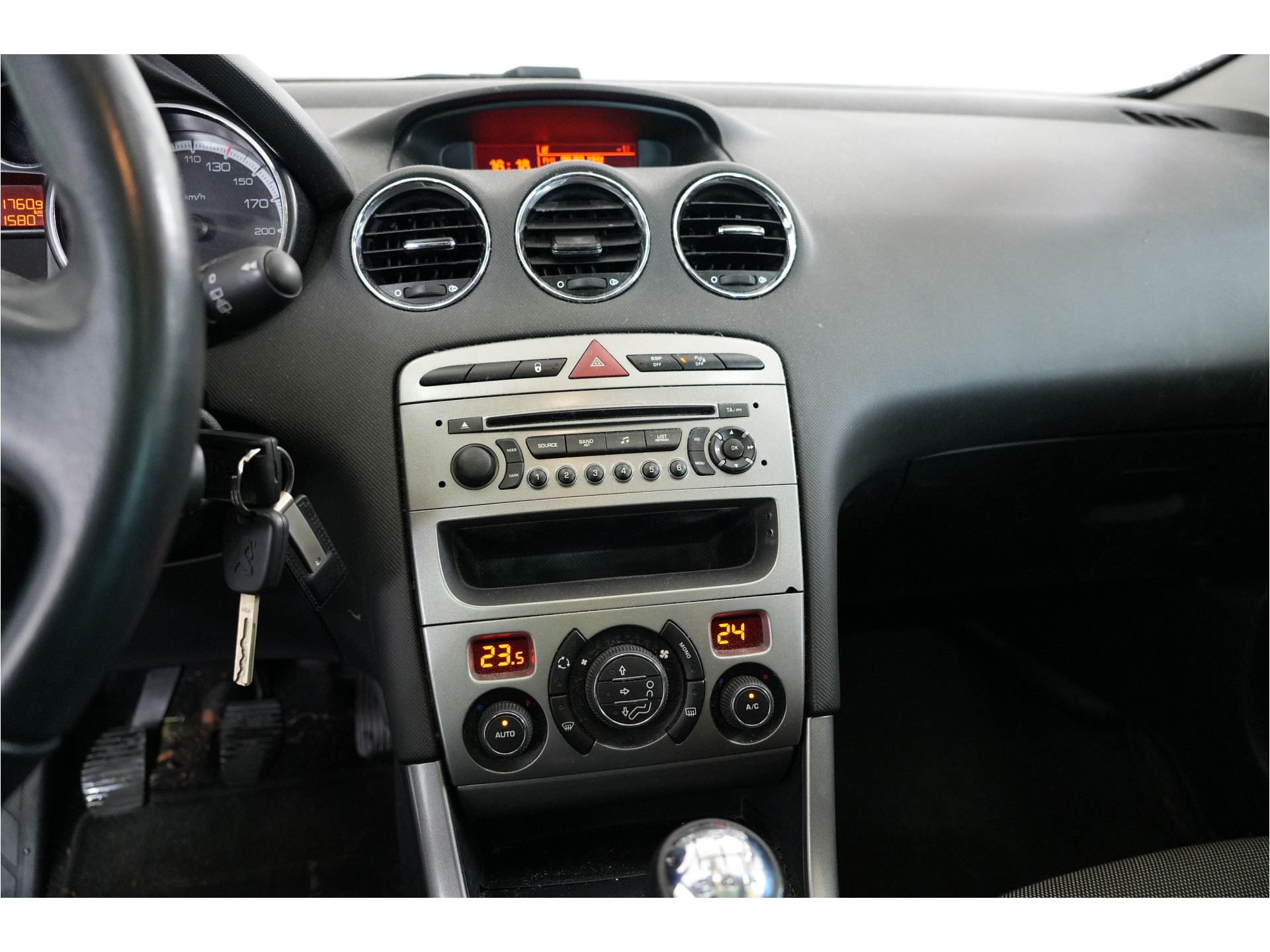 Peugeot 308 SW 1.6 VTi Blue Lease | Trekhaak | Pano | Cruise | Stl. verw. | Climate |