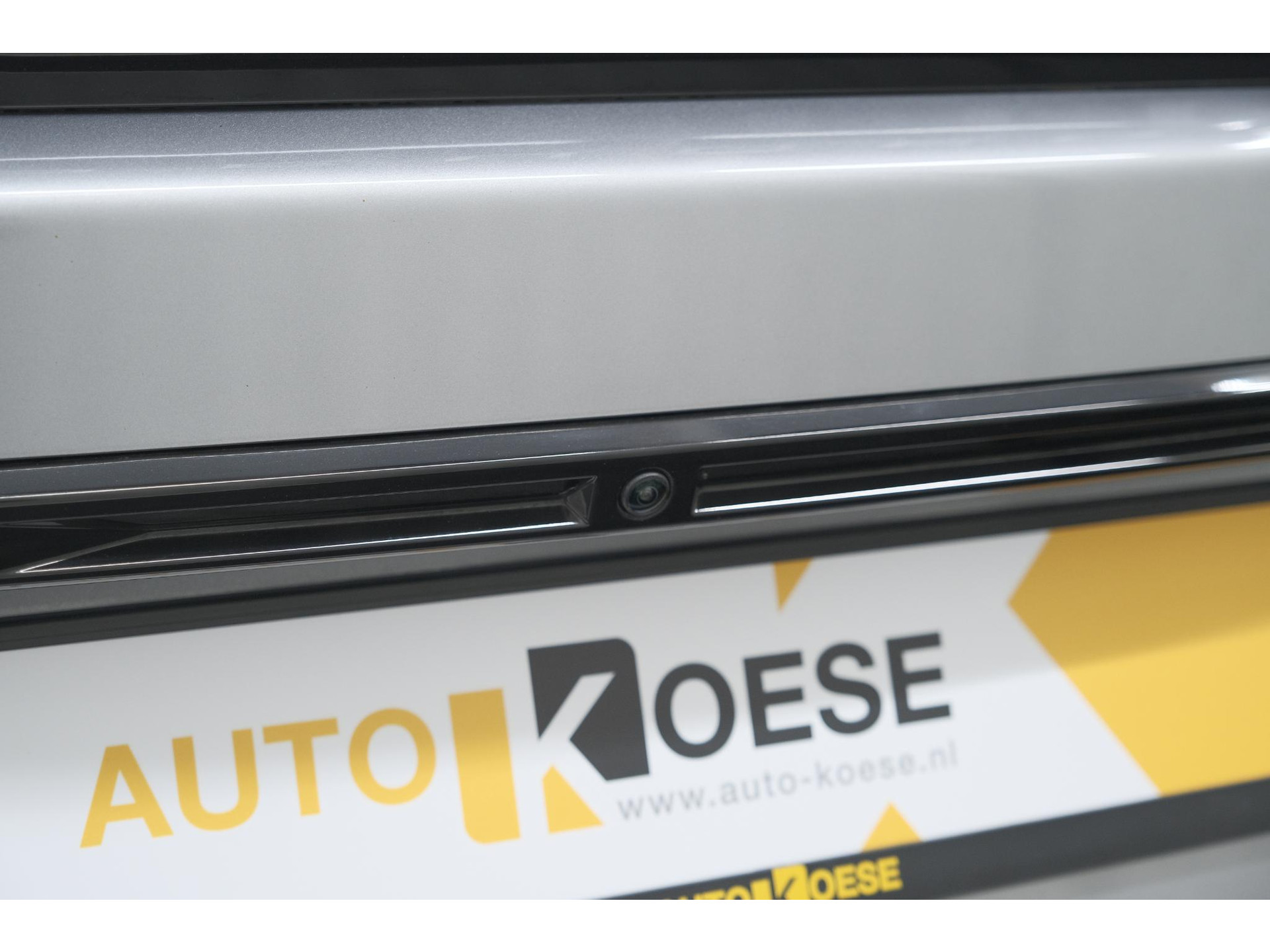 Peugeot 2008 PureTech 130 EAT8 GT | 360 Camera | Adaptieve Cruise Control | Dodehoekdetectie | Navigatie