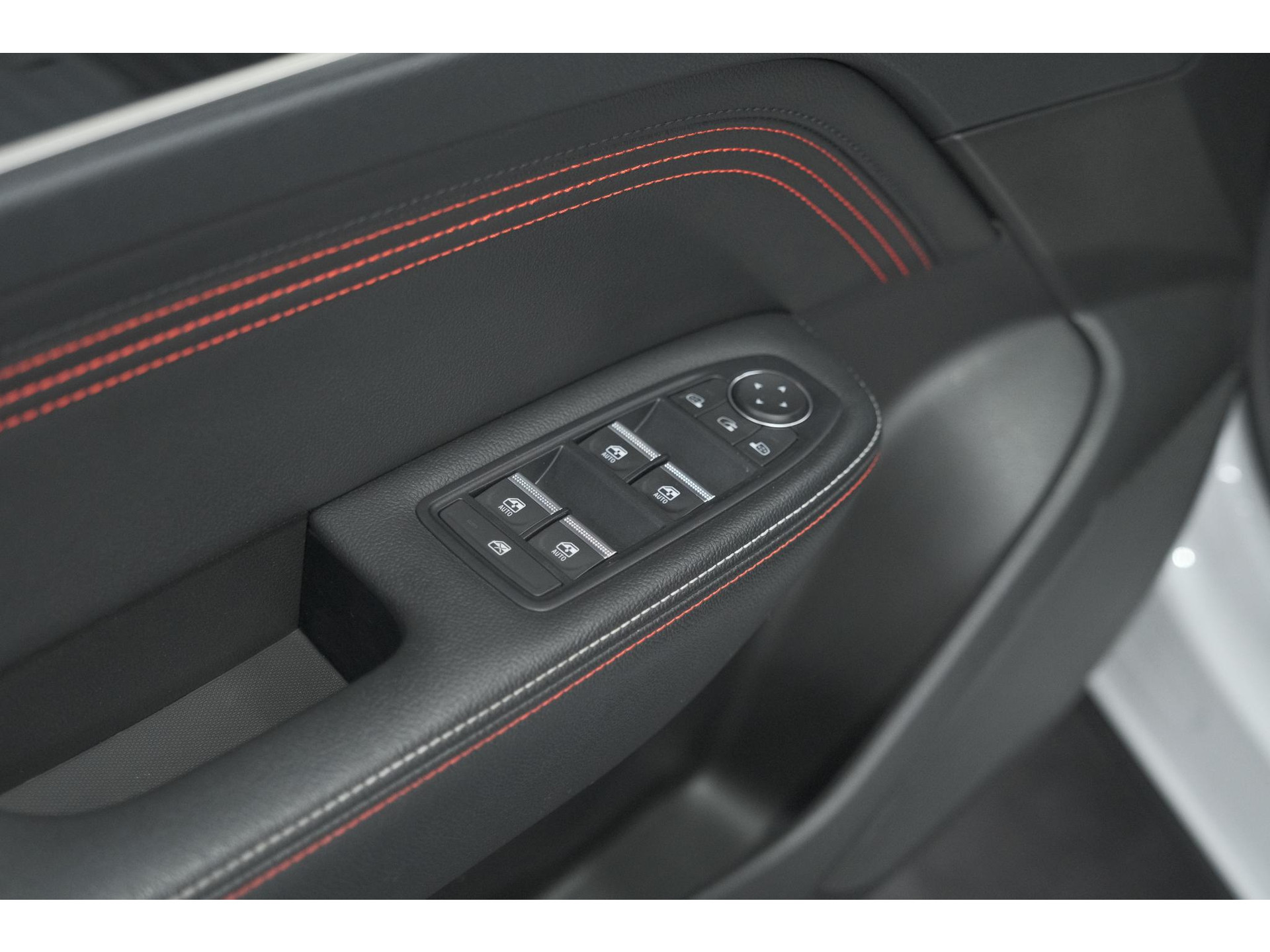 Renault Arkana 1.3 TCe 140 EDC RS Line | Camera | Cruise Control Adaptief | Dodehoekdetectie | Stoelverwarming | Apple Carplay