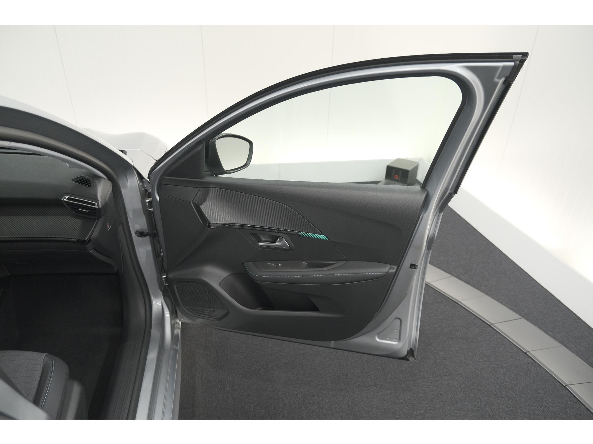 Peugeot 208 PureTech 100 EAT8 Allure Pack | Camera | Navigatie | Apple Carplay | Parkeersensoren