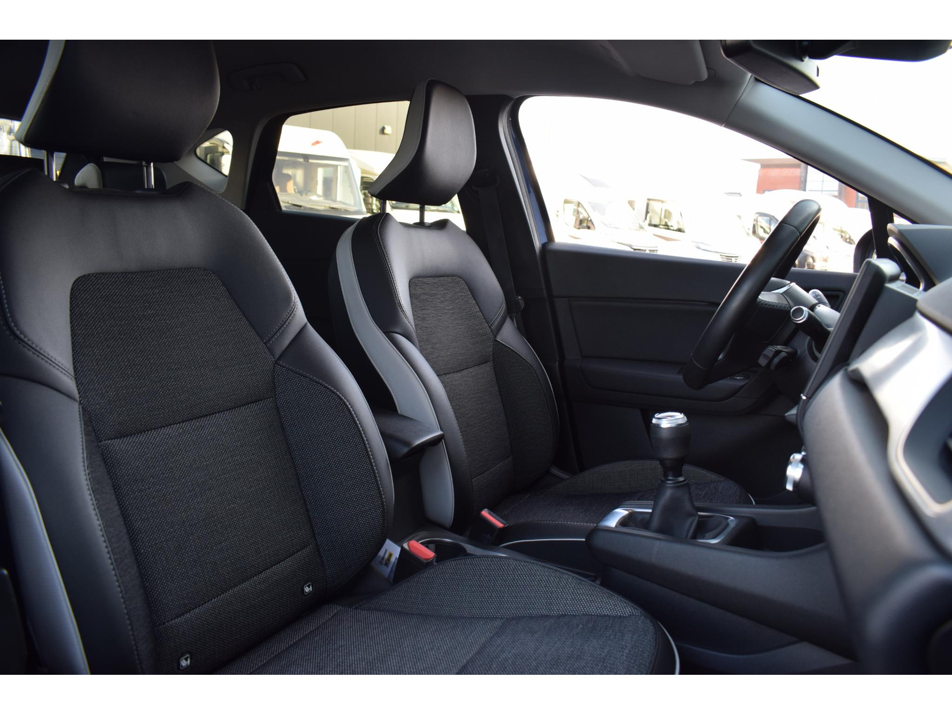 Renault Captur 1.0 TCe 100 Intens | Half Leer | Camera | Climate | Cruise