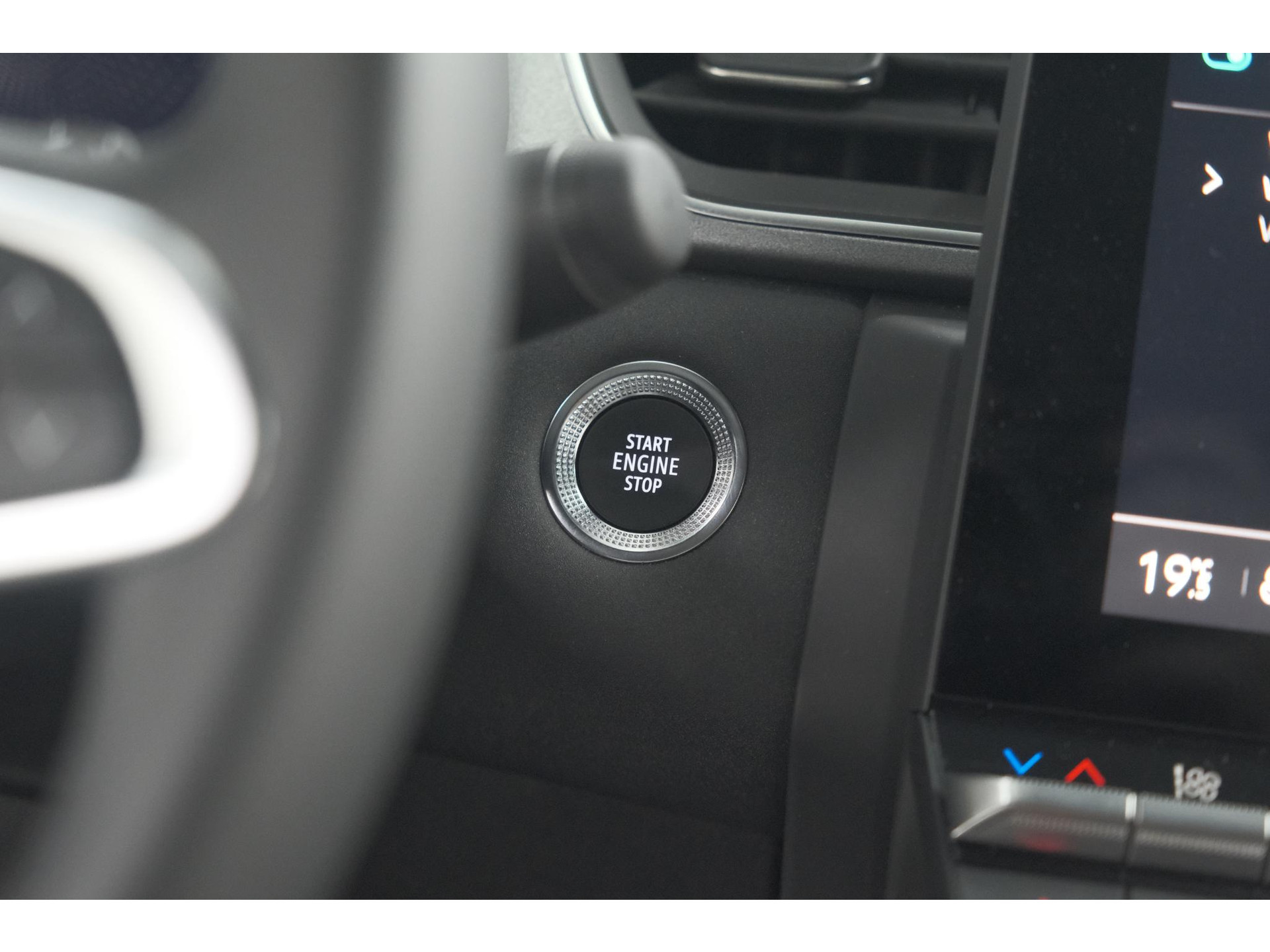 Renault Captur Mild Hybrid 160 EDC Techno | Camera | Navigatie | Apple Carplay | Pack Full Screen