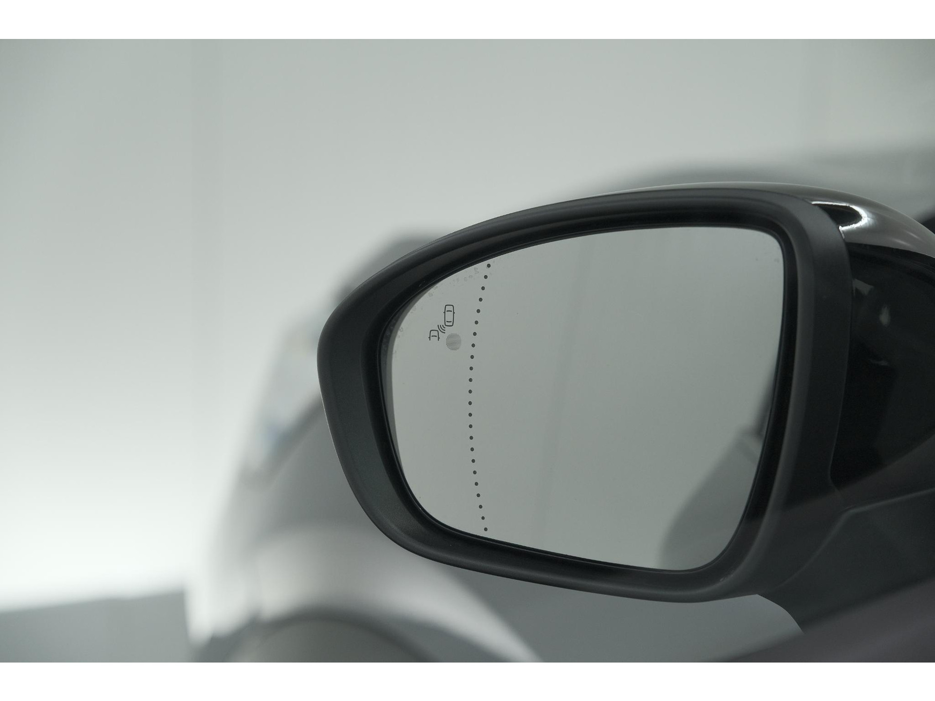 Renault Captur 1.8 E-Tech Full Hybrid 160 Esprit Alpine | 360 Camera | Dodehoekdetectie | Adaptieve Cruise Control