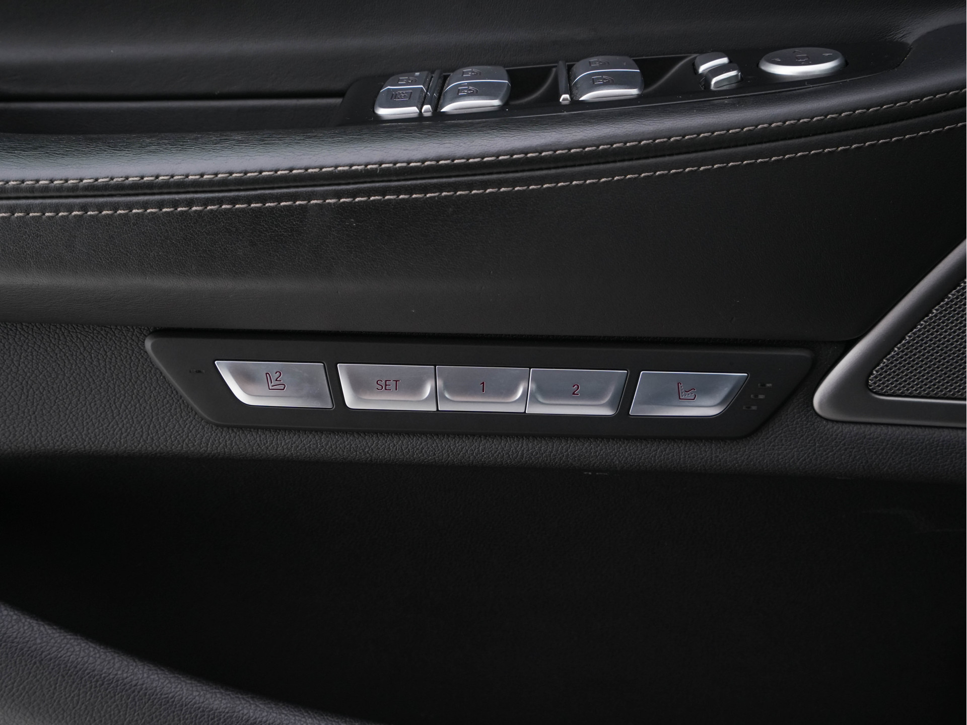 BMW 7-serie 750i Long M-Aerodynamic xDrive High Executive Aut. *PANO | DESIGN-LEATHER | LASER-LED | SOFTCLOSE |TOPVIEW | HARMAN/KARDON-SOUND | MEMORY-PACK | NAVI-FULLMAP | KEYLESS | ADAPTIVE-CRUISE | HEAD-UP | MASSAGE/HEATED/COOLED-COMFORT-SEATS | .