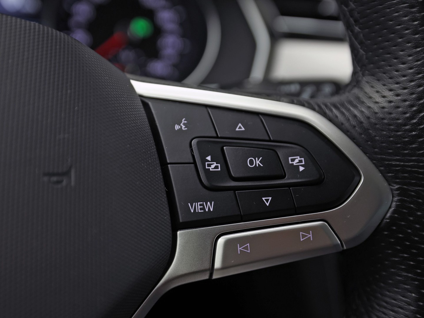 Volkswagen Passat Variant 1.4 TSI PHEV GTE 218Pk Automaat (APPLE CARPLAY, SOH 88,9%, GROOT NAVI, CAMERA, TREKHAAK, KEYLESS, SPORTSTOELEN, STOELVERWARMING, GETINT GLAS, NIEUWSTAAT)