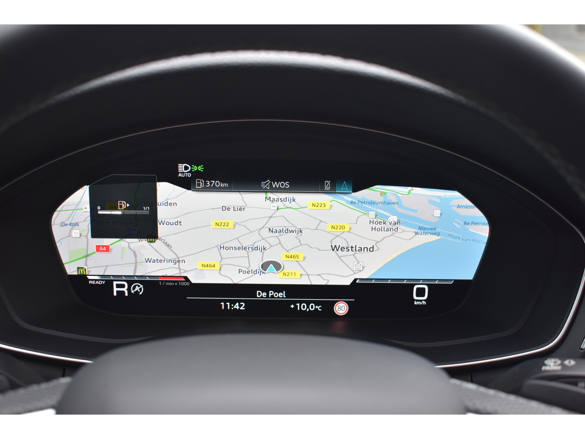 Audi A4 Limousine 35 TFSI S-line 2.0 Mild Hybrid S-line black-line Automaat Leder interieur