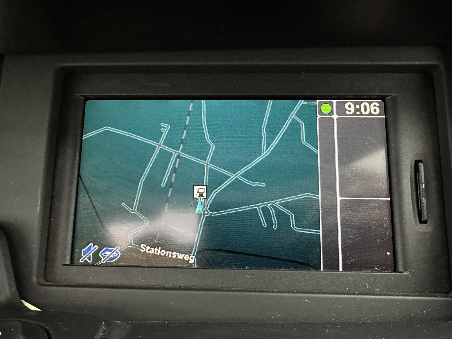 Renault Scénic 2.0 Aut. *PANO | LEATHER-FABRIC | NAVI-FULLMAP | KEYLESS | ECC | DIGIT-COCKPIT | PDC | CRUISE | TOWBAR |  17''ALU*