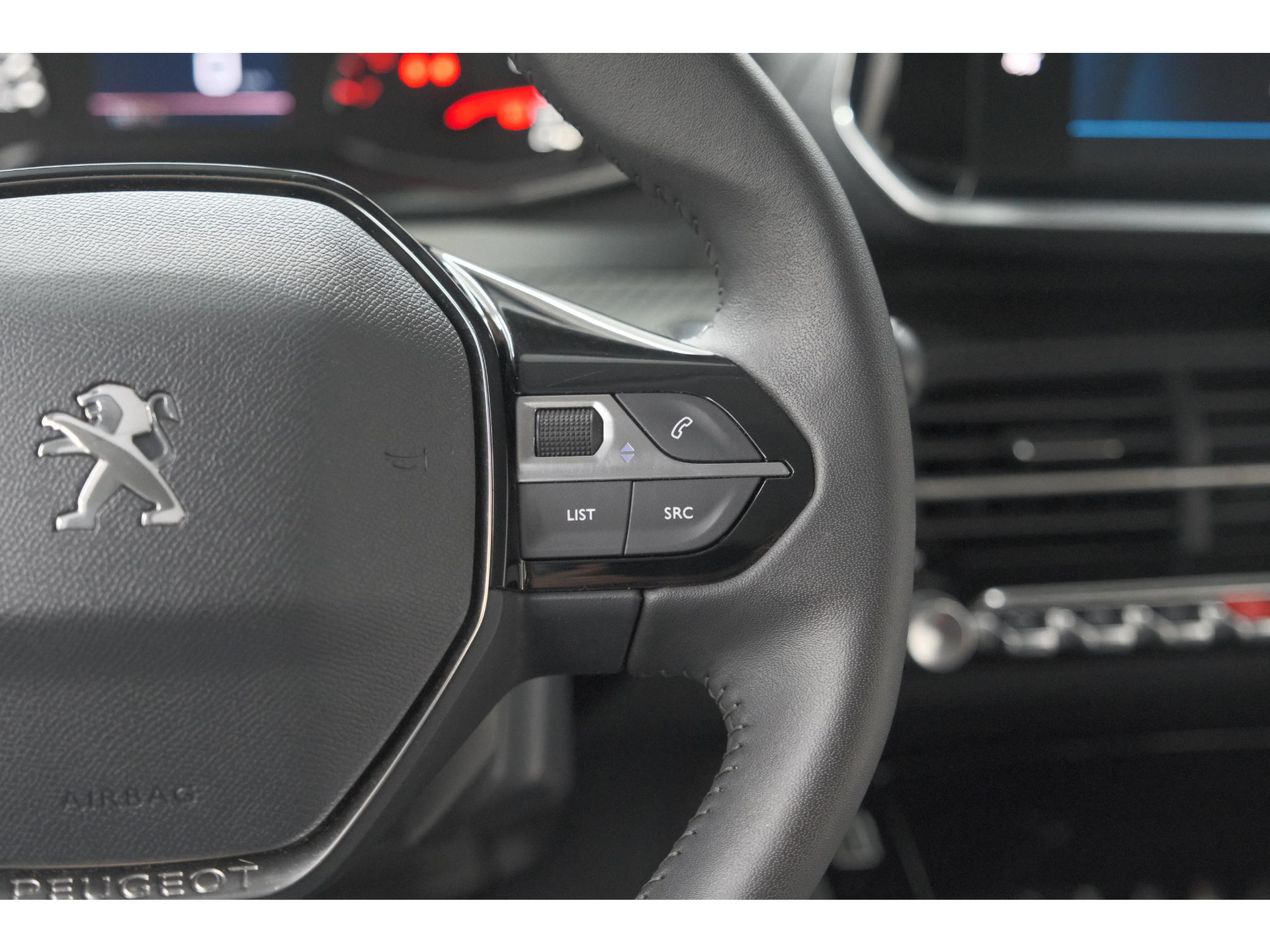 Peugeot 208 PureTech 100 Allure Pack | Camera | Apple Carplay | Stoelverwarming | Parkeersensoren