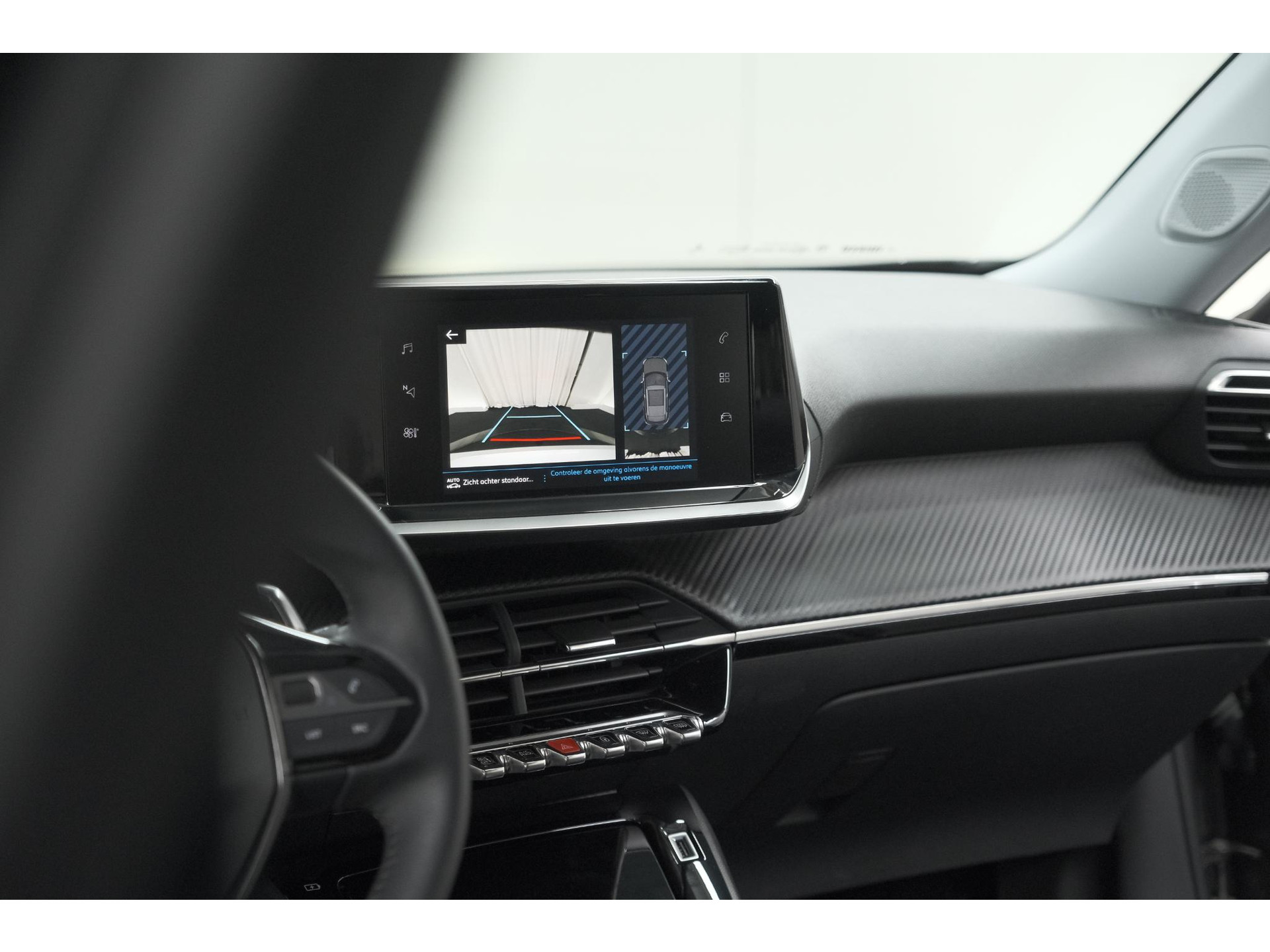 Peugeot 2008 PureTech 130 EAT8 Allure Pack | Trekhaak | Camera | Navigatie | Parkeersensoren