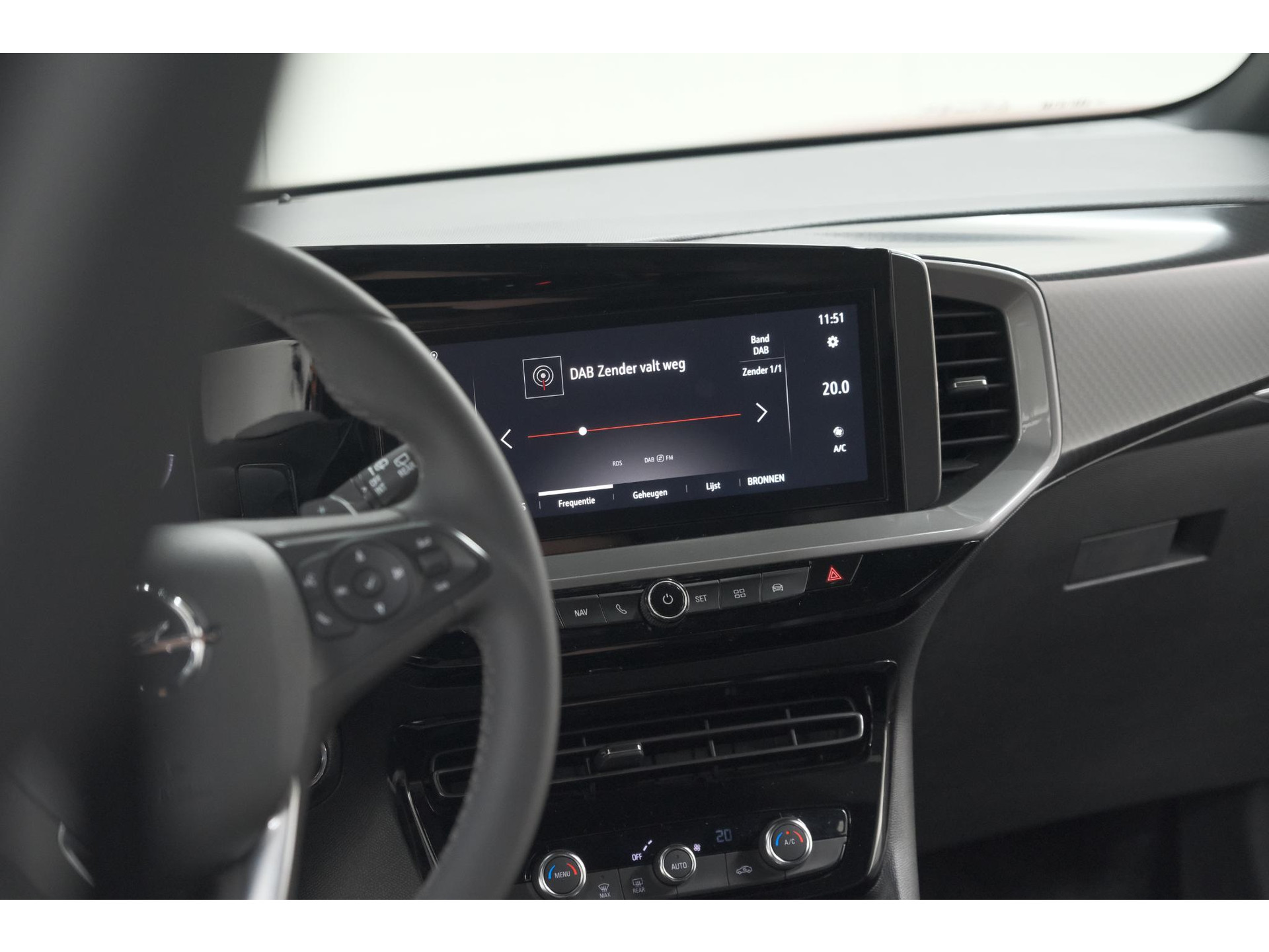 Opel Mokka 130 Turbo EAT8 Ultimate | Camera | Dodehoekdetectie | Massage | Adaptieve Cruise Control