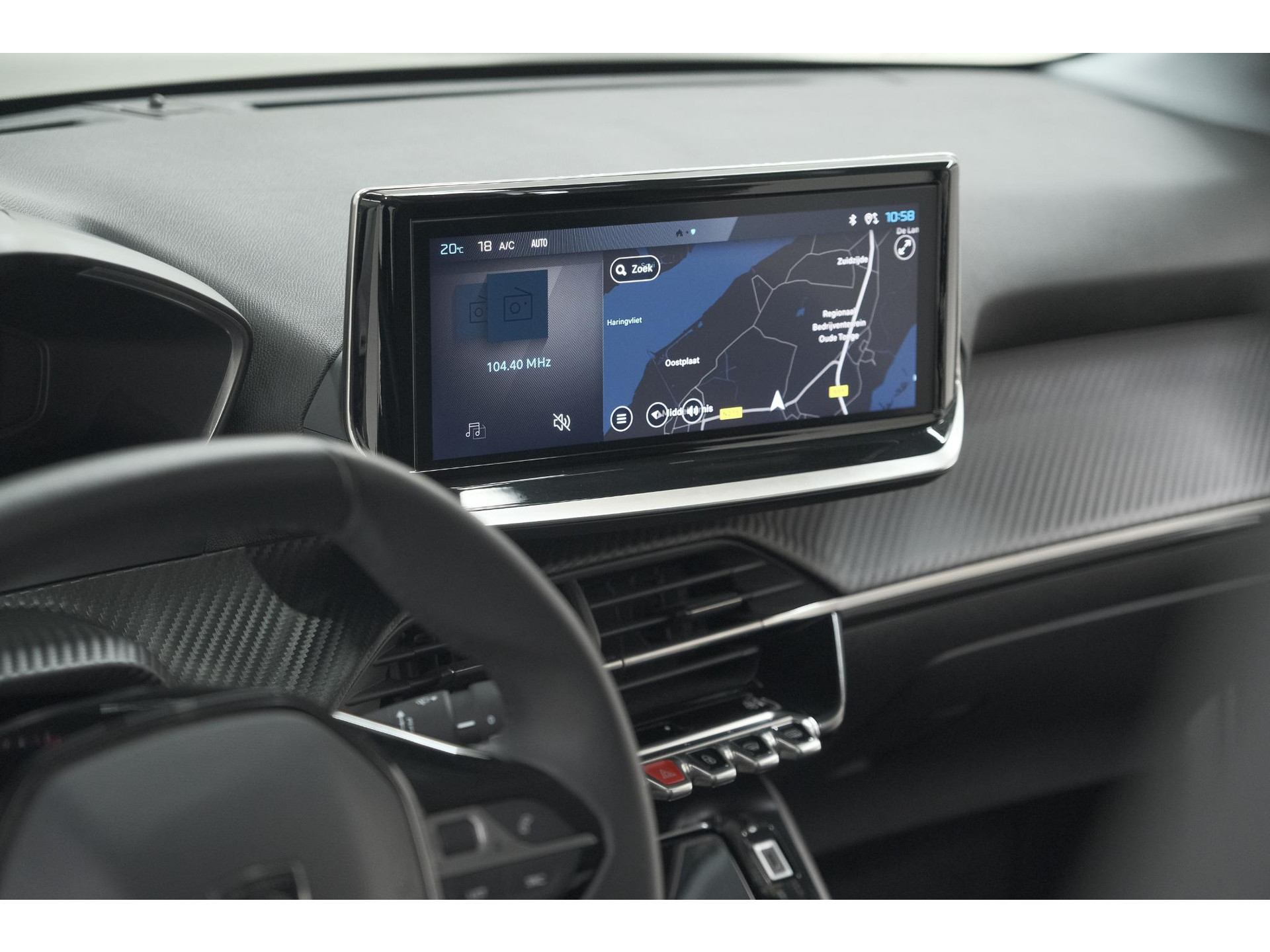 Peugeot 208 PureTech 100 Allure | Parkeersensoren | Navigatie | Apple Carplay