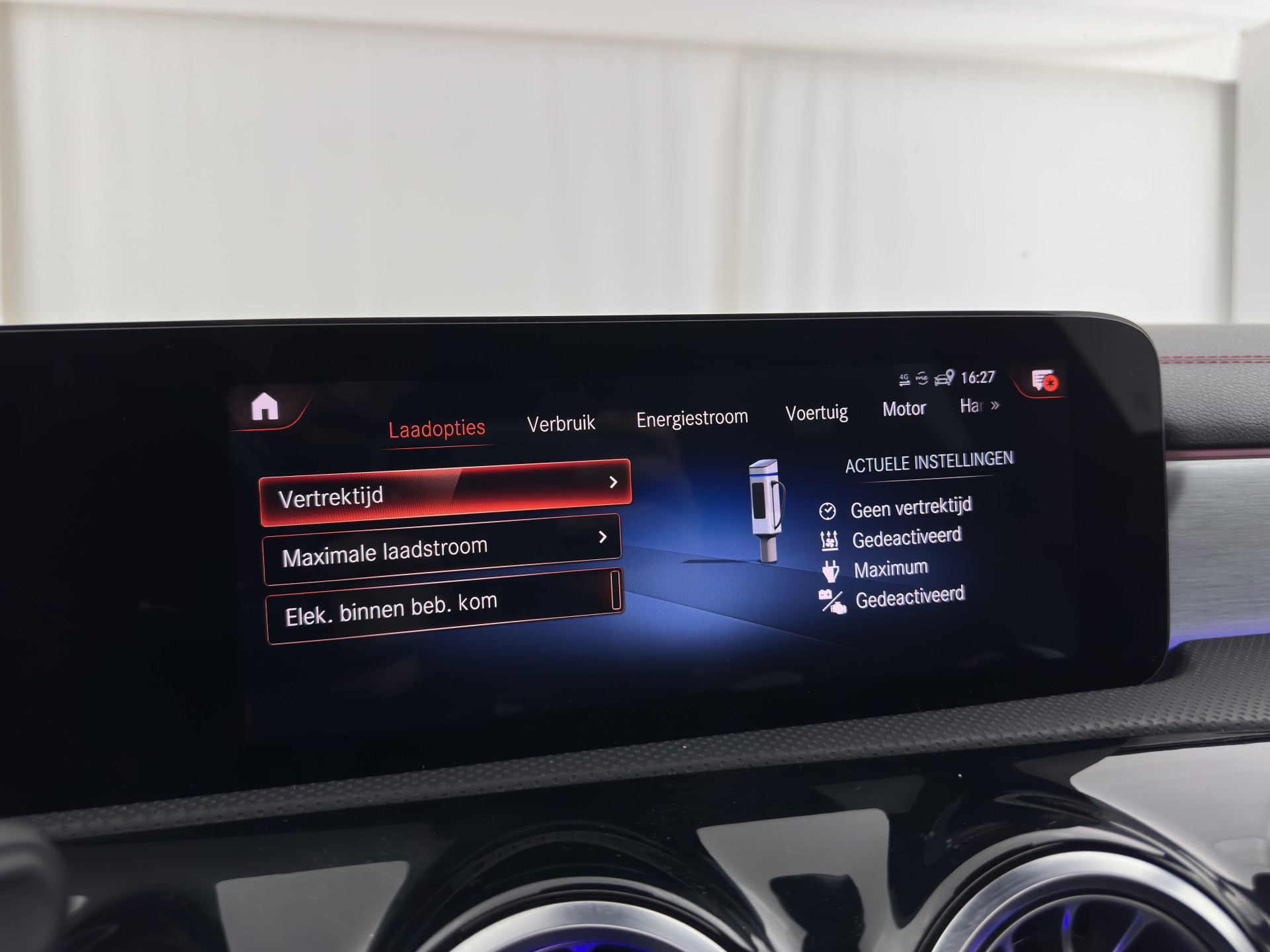 Mercedes-Benz CLA-klasse Shooting Brake 250 e Business Solution AMG Limited (INCL.BTW) *PANO | LEATHER-MICROFIBRE | MULTIBEAM-LED | AMBIENT-LIGT | BLIND-SPOT | HEATED-SPORTSEATS | WIDE-SCREEN-DIGICOCKPIT | DAB+ | NAVI-FULLMAP | CAMERA | PRIVACY-GLASS |  1