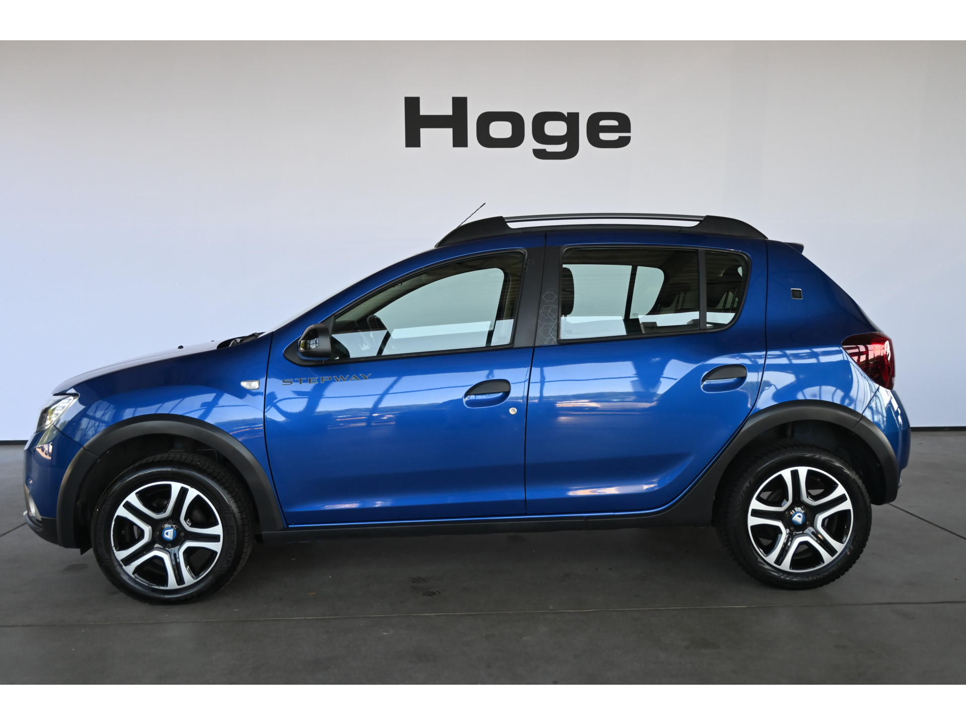 Dacia Sandero 1.0 TCe Stepway Serie Limitee 15th Anniv. Clima Navigatie Goed Onderhouden! Inruil Mogelijk!