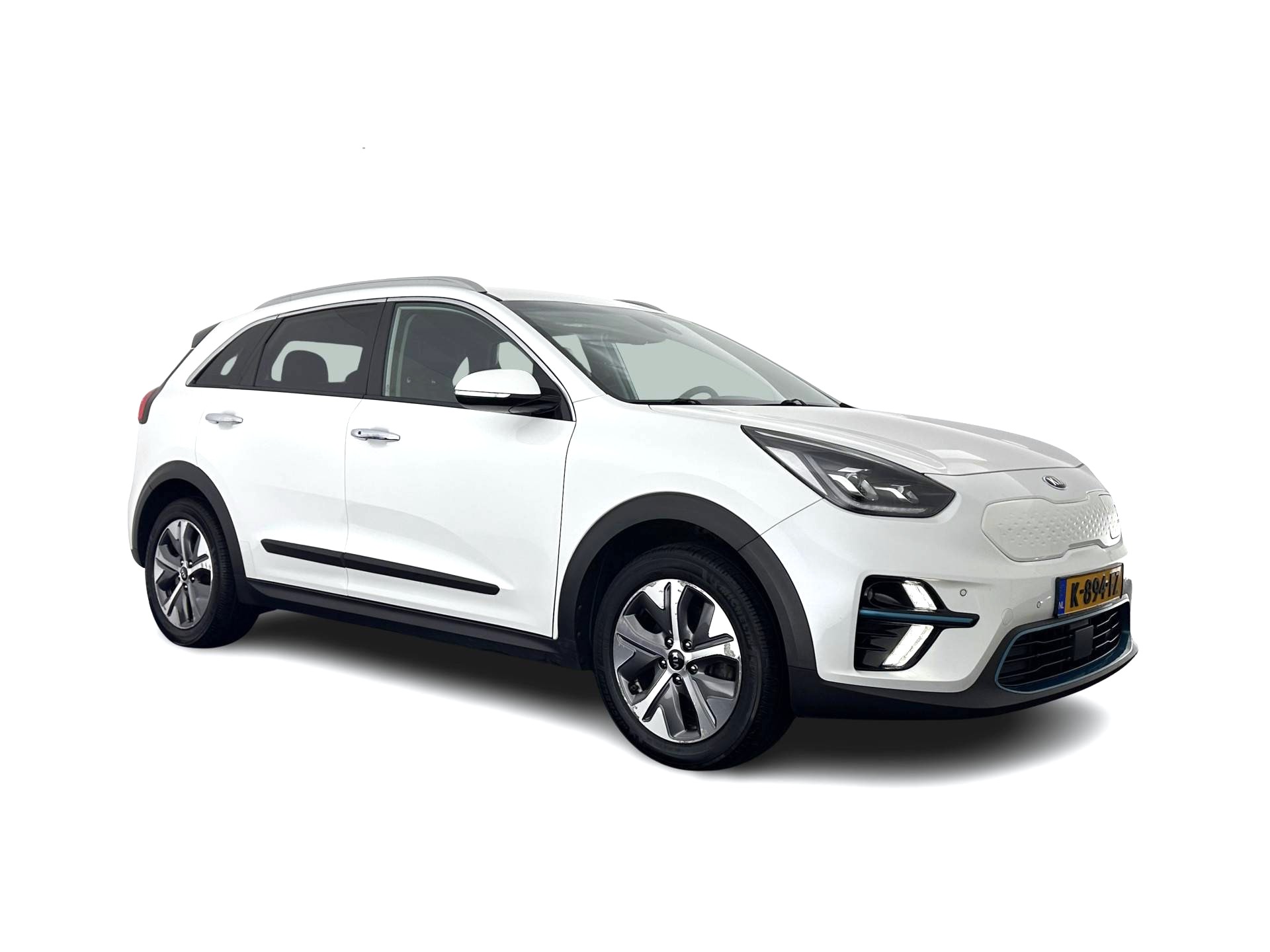 Kia e-Niro ExecutiveLine 64 kWh [ 3-Fase ] {SOH-100%} (INCL-BTW)  Aut.*HEATPUMP | LEATHER | FULL-LED | NAVI-FULLMAP | ADAPTIVE-CRUISE | CAMERA | MEMORY-PACK | LANE-ASSIST | KEYLESS | DIGI-COCKPIT | PRIVACYGLASS | SHIFTPADDLES | 17"ALU*