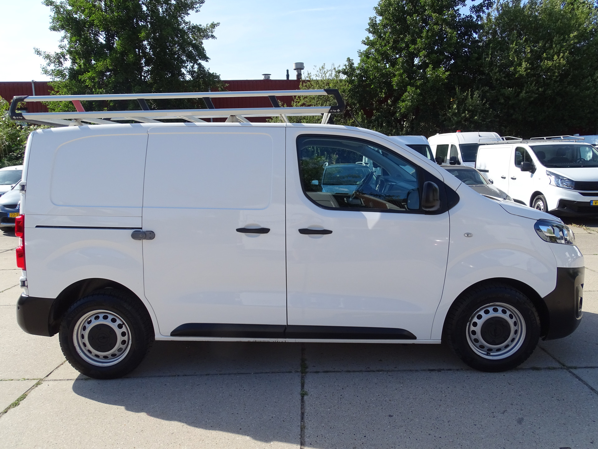 Opel Vivaro 2.0 CDTI L1H1 Imperiaal + Trekhaak