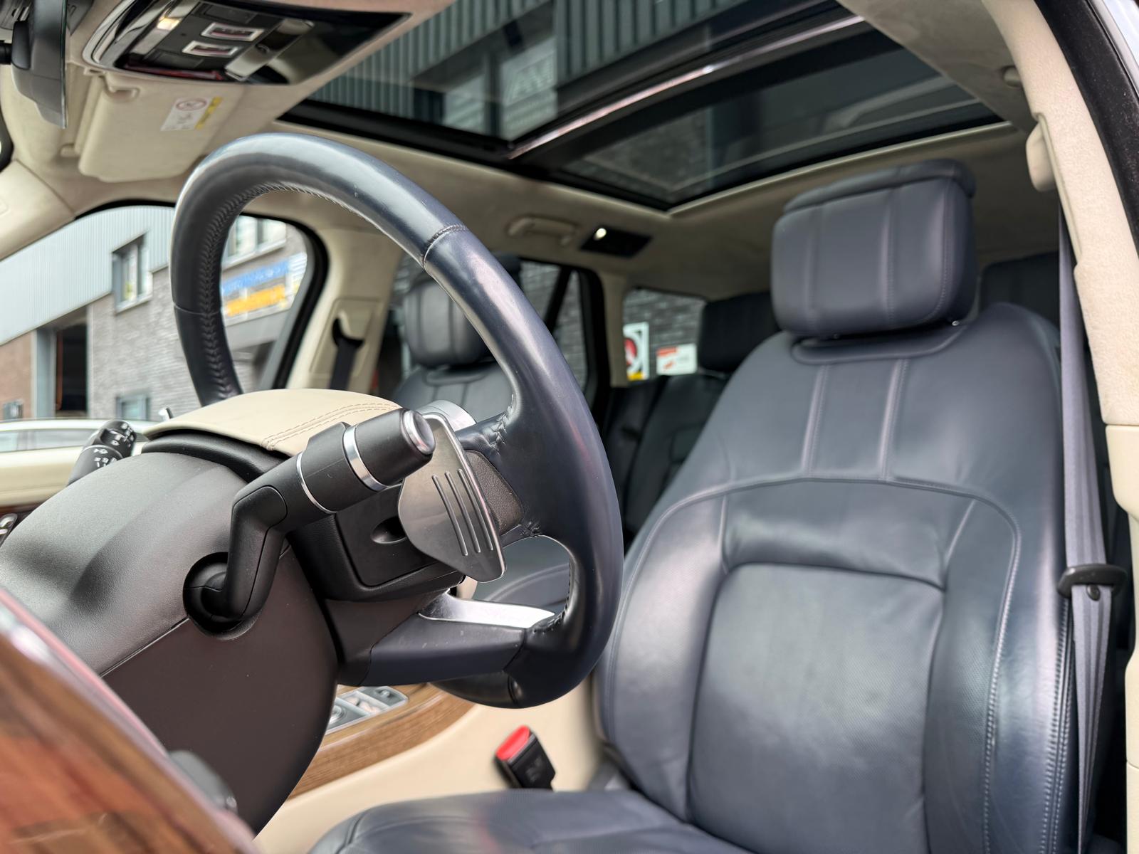 Land Rover Range Rover 3.0 TDV6 Autobiography | 3/6/12MND GARANTIE | PANO | SFEER | CARPLAY | NAVI | STOELMASSAGE | ACC | TREKHAAK |