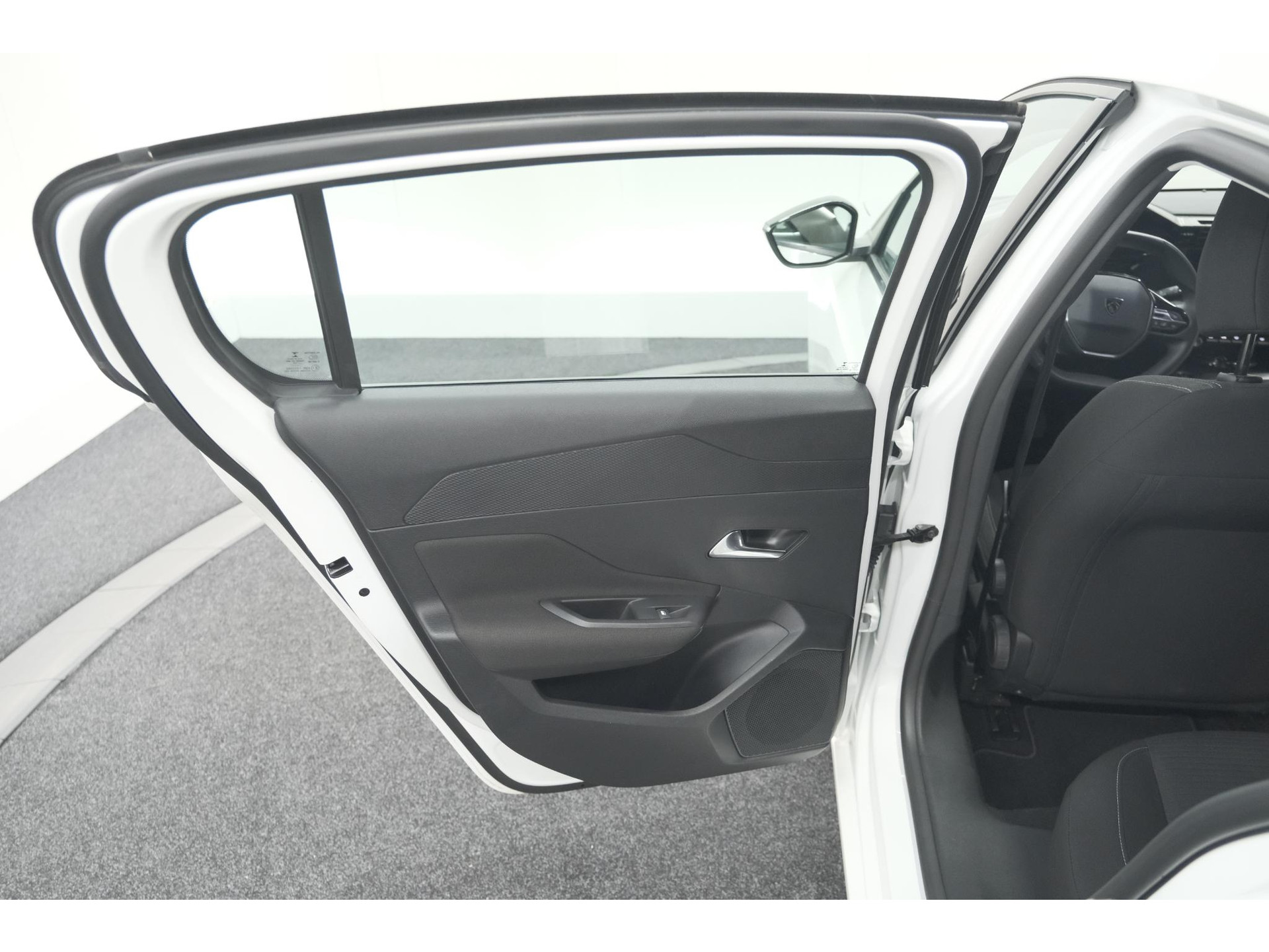 Peugeot 308 PureTech 110 Active Pack Business | Parkeersensoren | Apple Carplay | Navigatie | Cruise Control