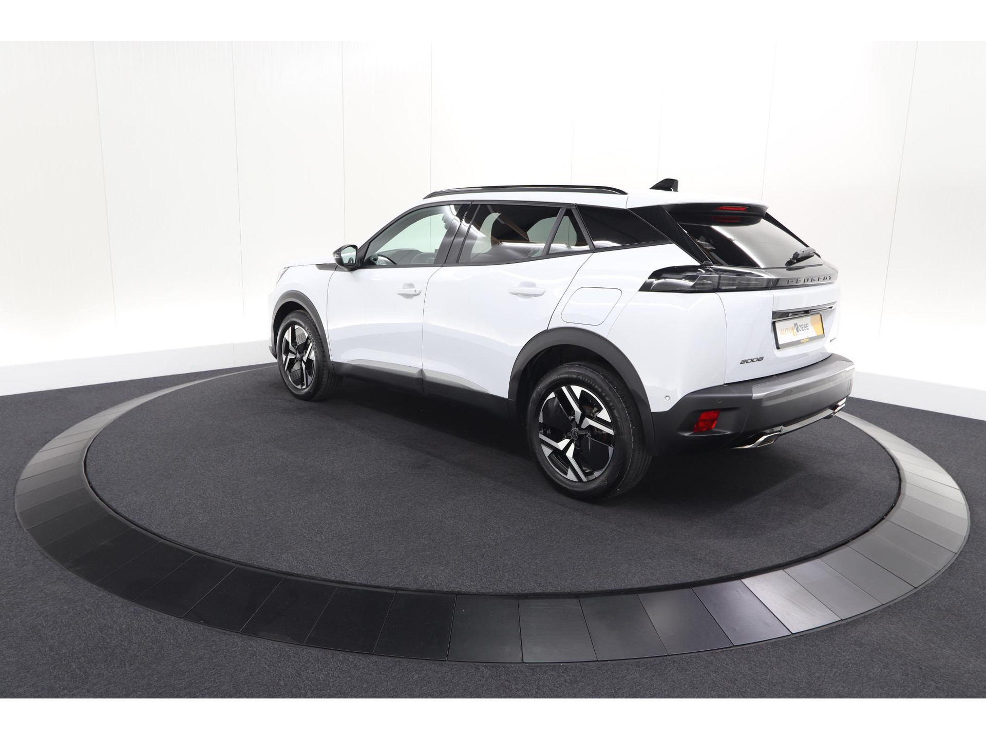 Peugeot 2008 Hybrid 145 e-DCS6 Allure | 360 Camera | Adaptieve Cruise Control | Dodehoekdetectie
