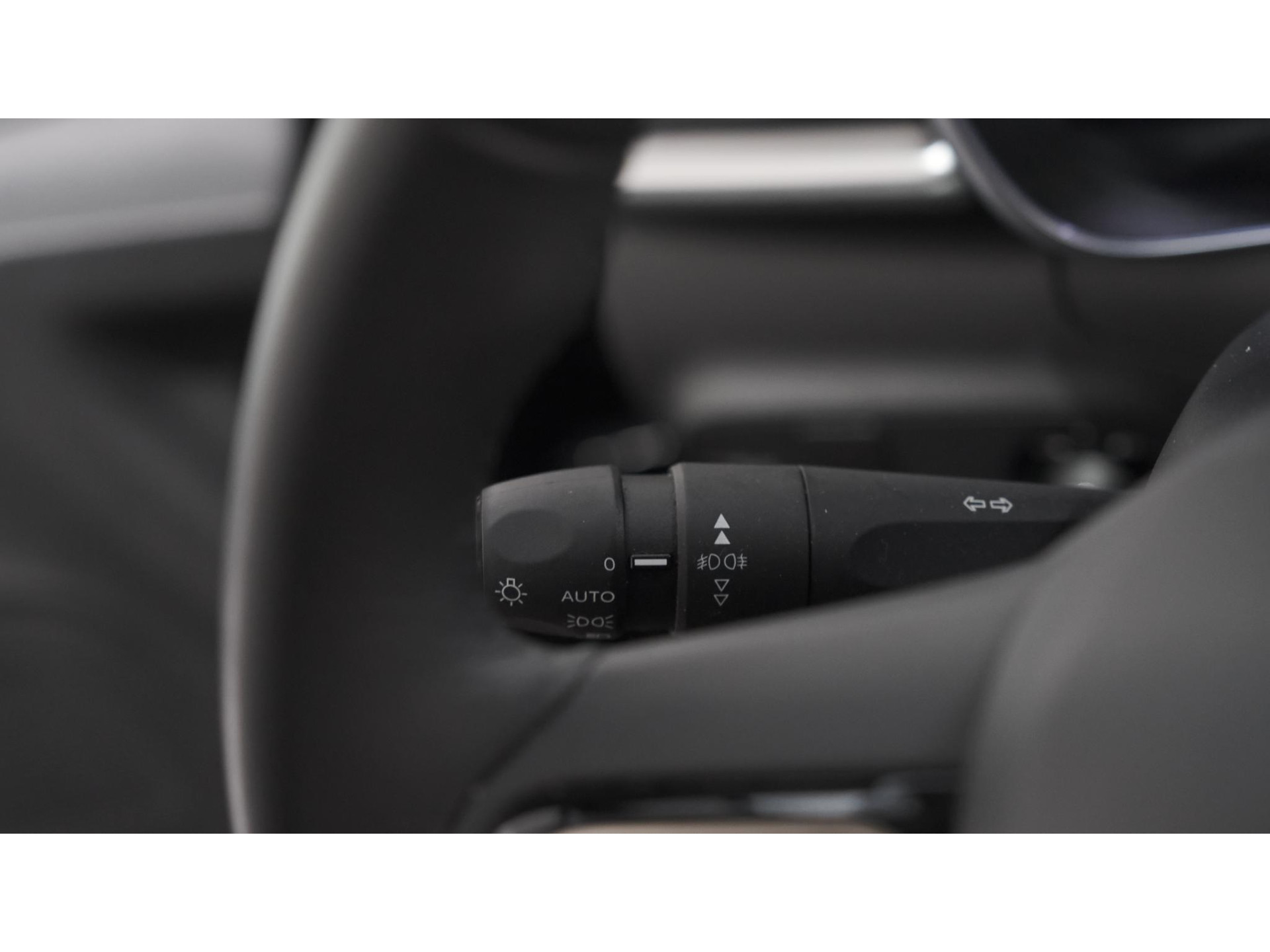 Citroen C3 PureTech 82 Feel Edition | Apple Carplay | Parkeersensoren | Navigatie | Climate Control | 16 Inch Velgen