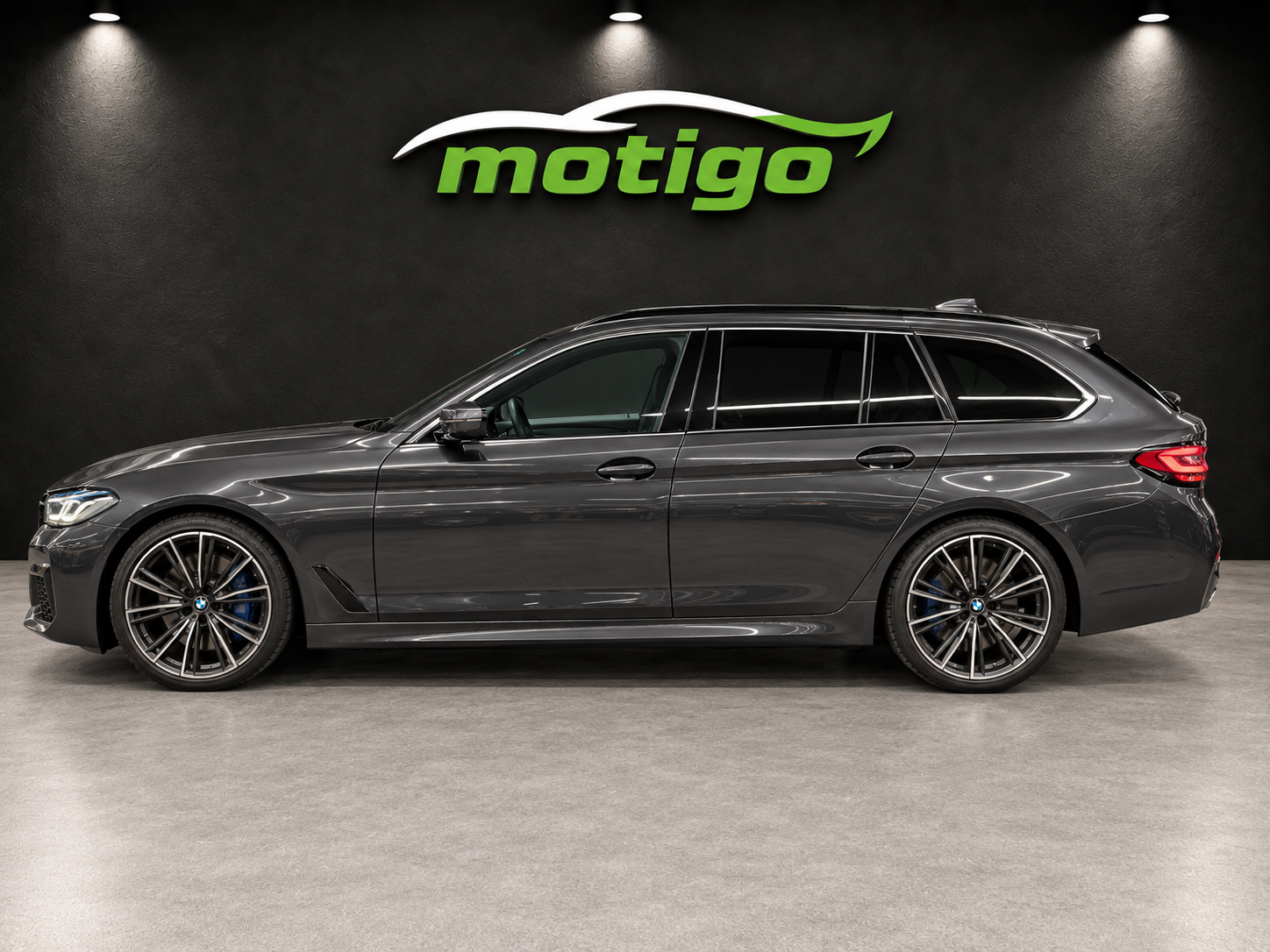 BMW 5-serie Touring 530i xDrive High Executive edition
