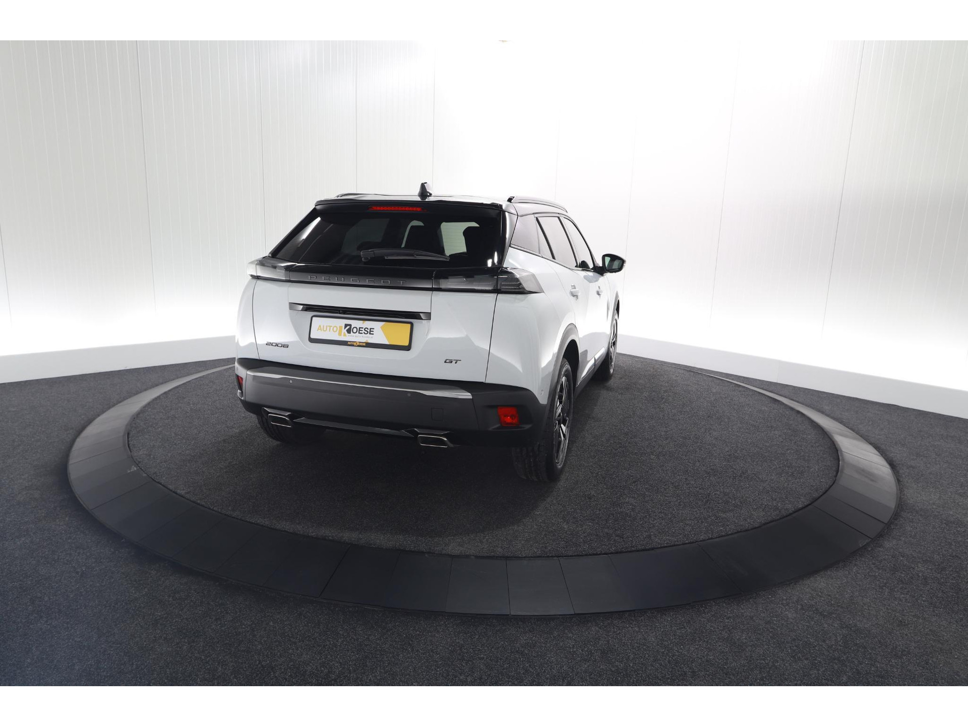 Peugeot 2008 PureTech 130 EAT8 GT | 360 Camera | Stoelmassage | Adaptieve Cruise Control | Dodehoekdetectie