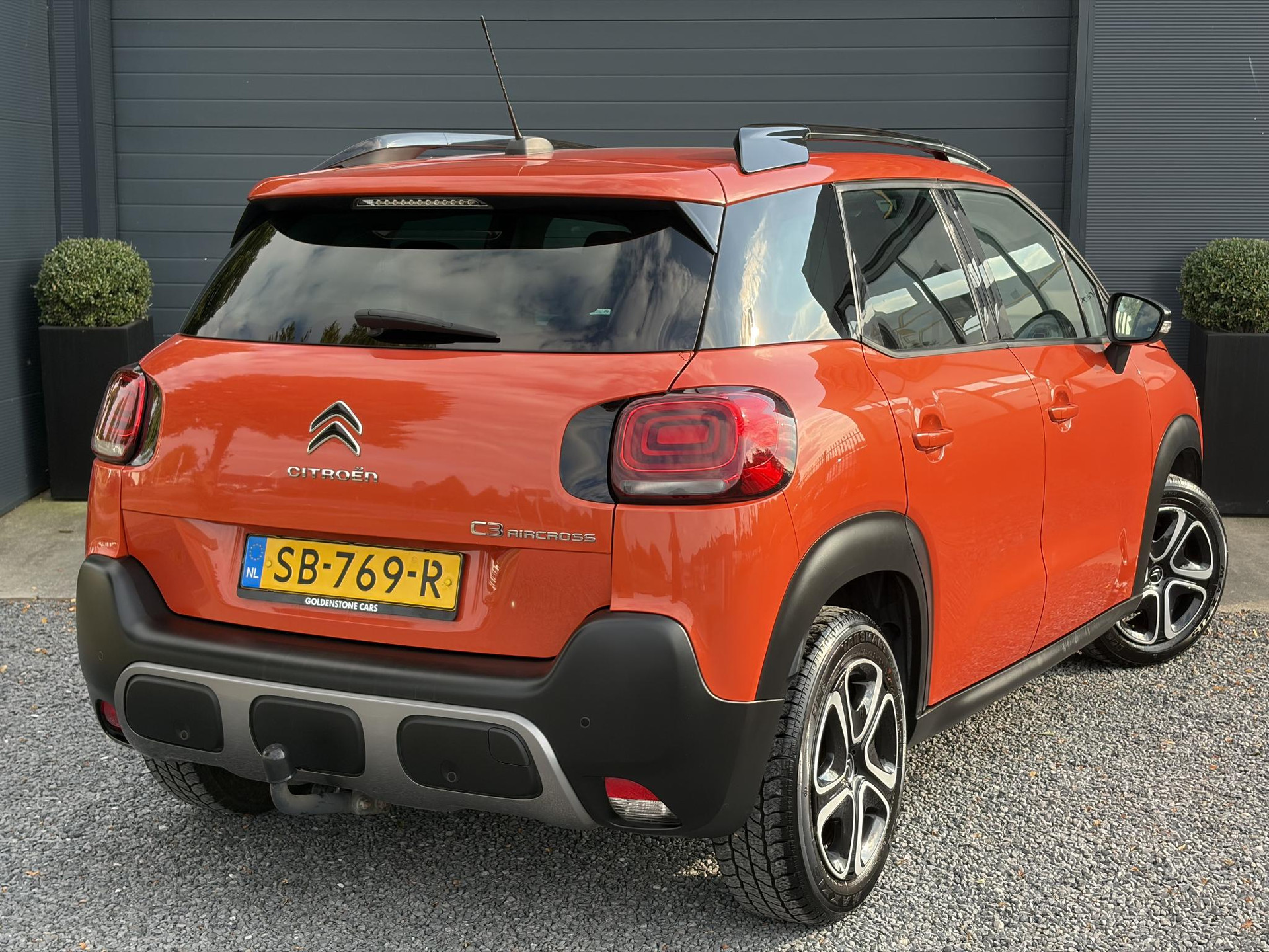 Citroen C3 Aircross 1.2 PureTech S&S Feel ✓2e Eigenaar✓Trekhaak✓110pk✓Clima✓Cruise✓Lm velgen✓Pdc V+A✓N.A.P✓Rijstrooksensor✓Apk tot 08-2027