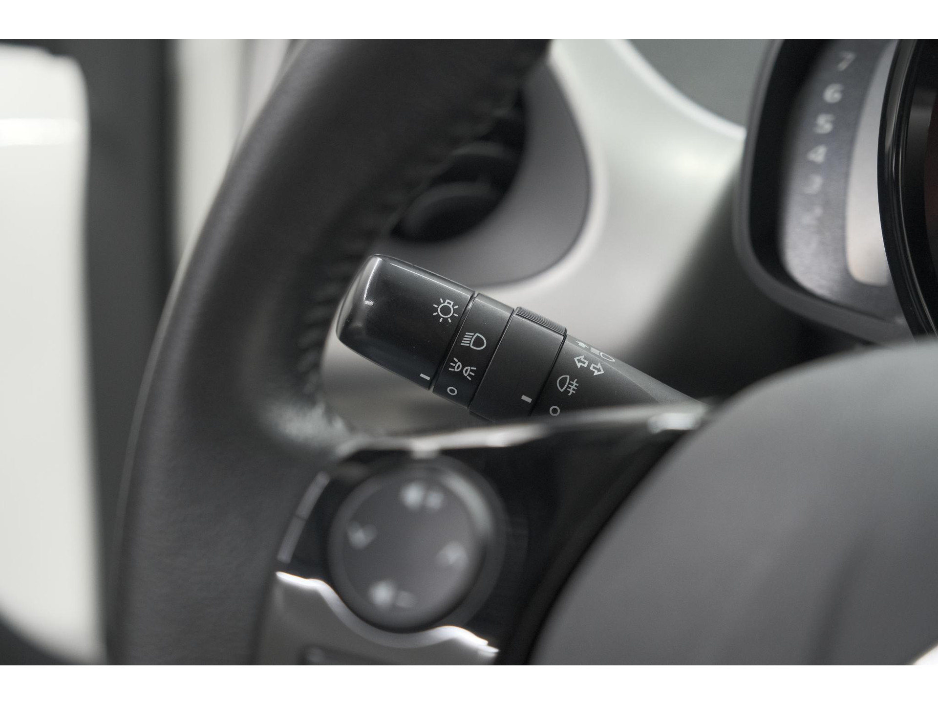 Citroen C1 1.0 e-VTi Feel | Camera | Airco | Lichtmetalen Velgen | DAB | 5 Deurs