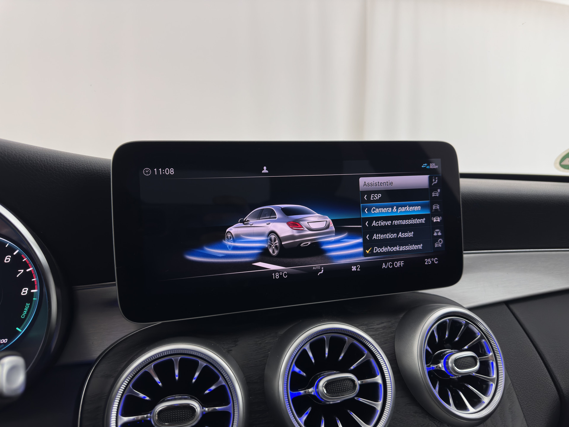 Mercedes-Benz C-klasse 300 e Business Solution AMG Limited ( Plug-In ) (INCL-BTW) *FULL-LEATHER | FULL-LED | BURMESTER | AMBIENT-LIGHT | BLIND-SPOT | HEATED-SPORTSEATS | DIGI-COCKPIT | NAVI-FULLMAP | CAMERA | DAB+ | PRIVACY-GLASS | 18''ALU*