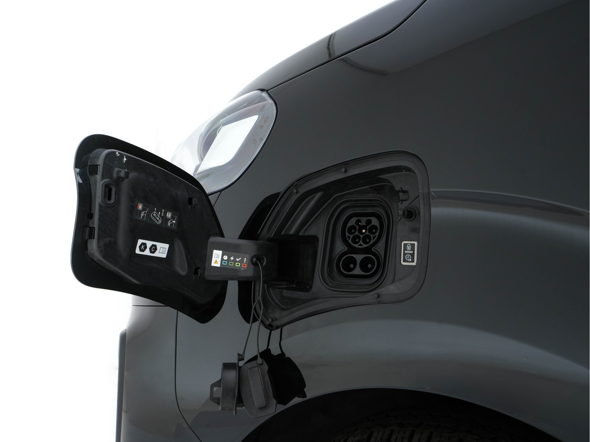 Opel Vivaro-e L2H1 Innovation 50 kWh 3-Pers [ 3-Fase-11kW ] {SOH-93%} Aut. *LEATHER | NAVI-FULLMAP | CAMERA | AIRCO | DAB+ | PDC | CRUISE | CARPLAY*