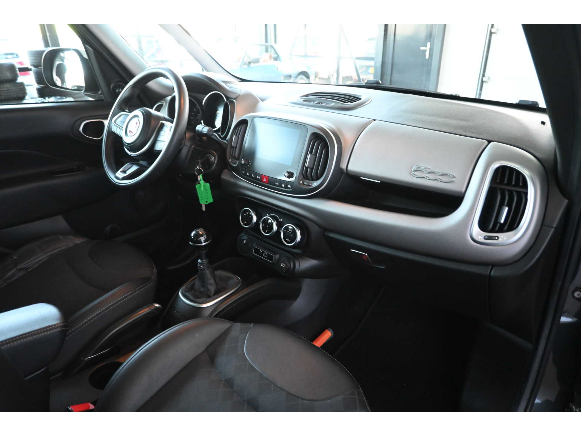 Fiat 500 L 0.9 TwinAir Lounge Clima Panoramdak Cruise Control Goed Onderhouden! Inruil Mogelijk!