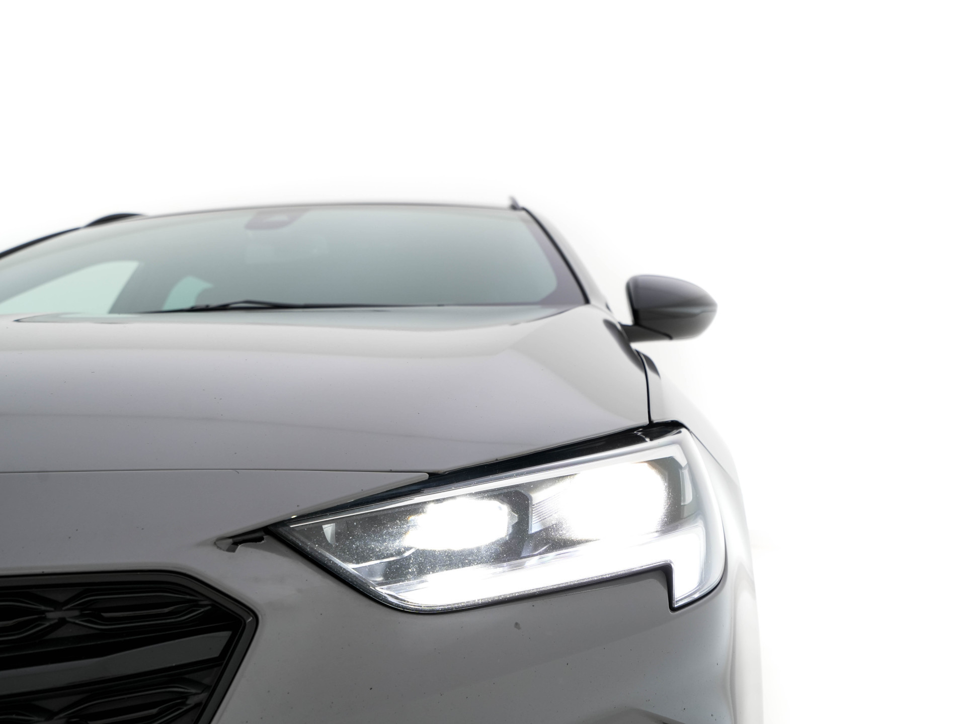 Opel Insignia Sports Tourer 2.0 Turbo GS-Sport-Line Aut. *FULL-LEATHER | BOSE-SOUND | HEAD-UP | ADAPT.CRUISE | FULL-LED | MEMORY-PACK | SPORT/HEATED/COOLED/MASSAGE-SEATS  | NAVI-FULLMAP | GREY-WRAPPED | KEYLESS | CAMERA | CARPLAY | LANE-ASSIST