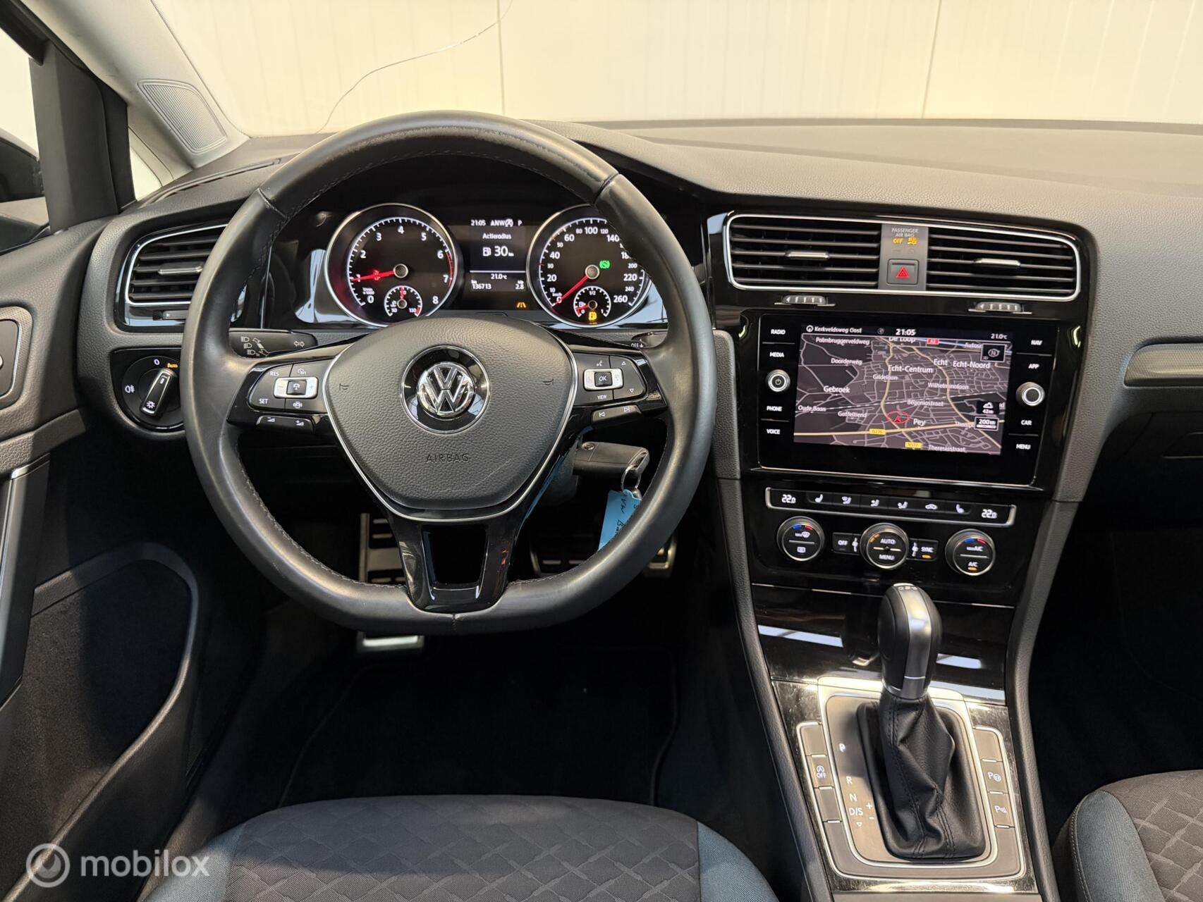 Volkswagen Golf 7.5 R-Line 1.5 TSI DSG 150PK | Pano | ACC