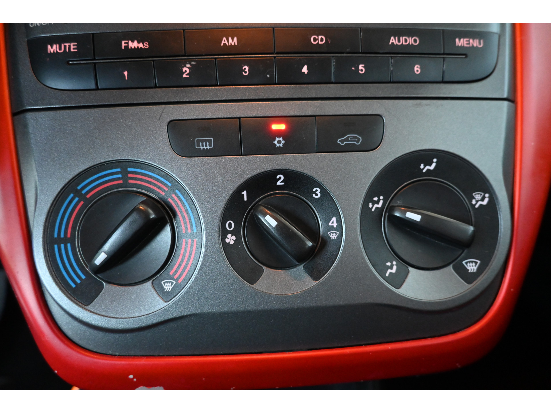 Fiat Grande Punto 1.4 Dynamic Nap Airco Lichtmetaal Stuurbekrachtiging Rijklaarprijs Inruil Mogelijk!