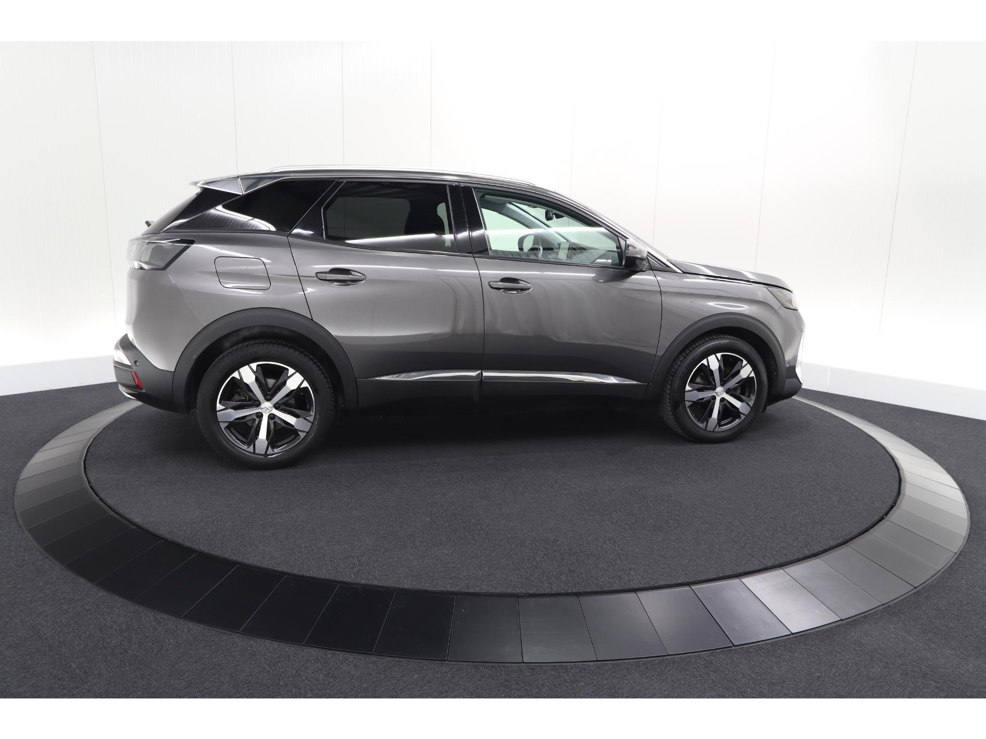 Peugeot 3008 PureTech 130 EAT8 Allure | Camera | Adaptieve Cruise Control | Elektrische Kofferklep