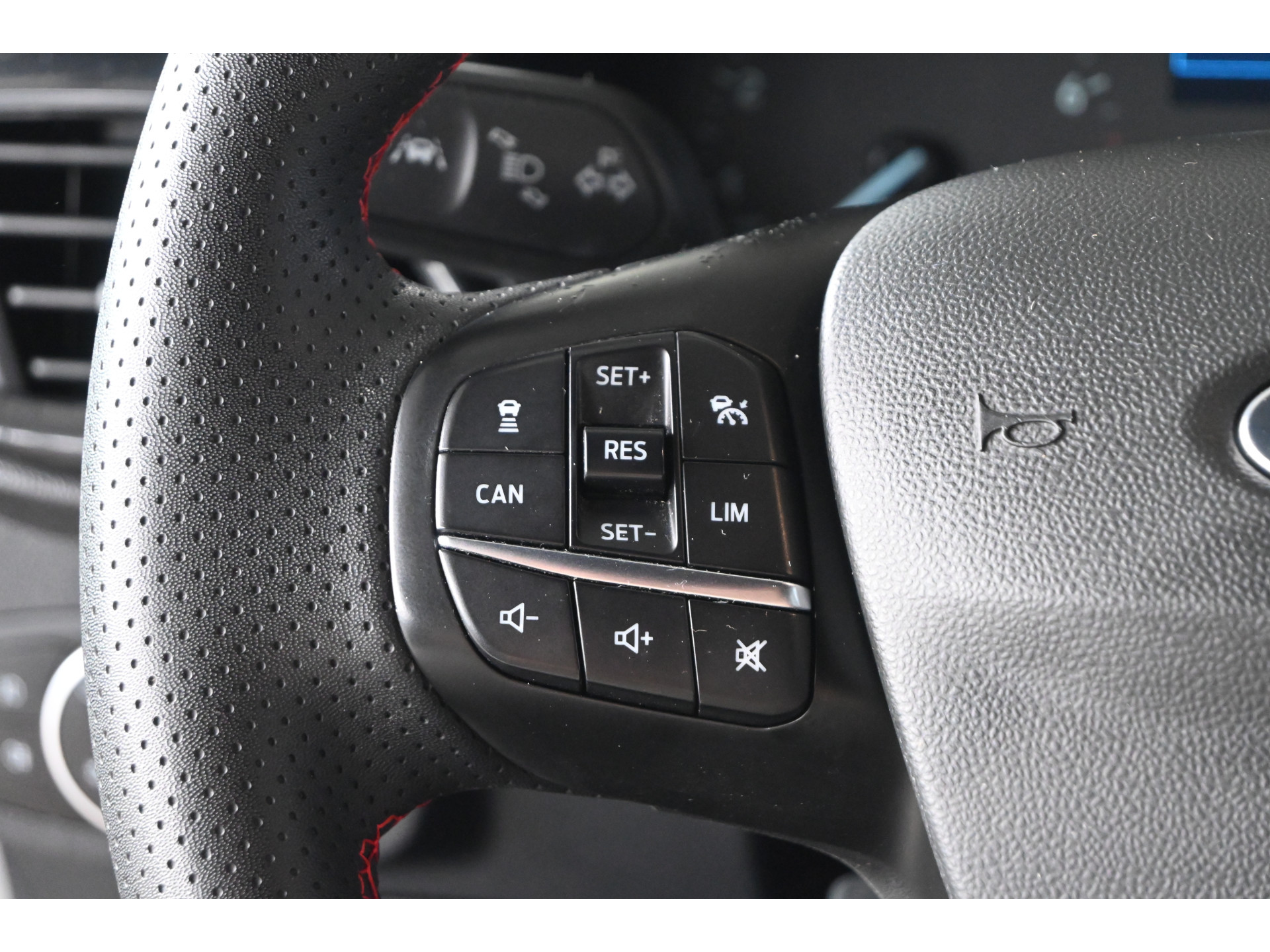 Ford Fiesta 1.0 EcoBoost Hybrid ST-Line Adaptieve Cruise Clima Camera Lane Assist Led Inruil Mogelijk!