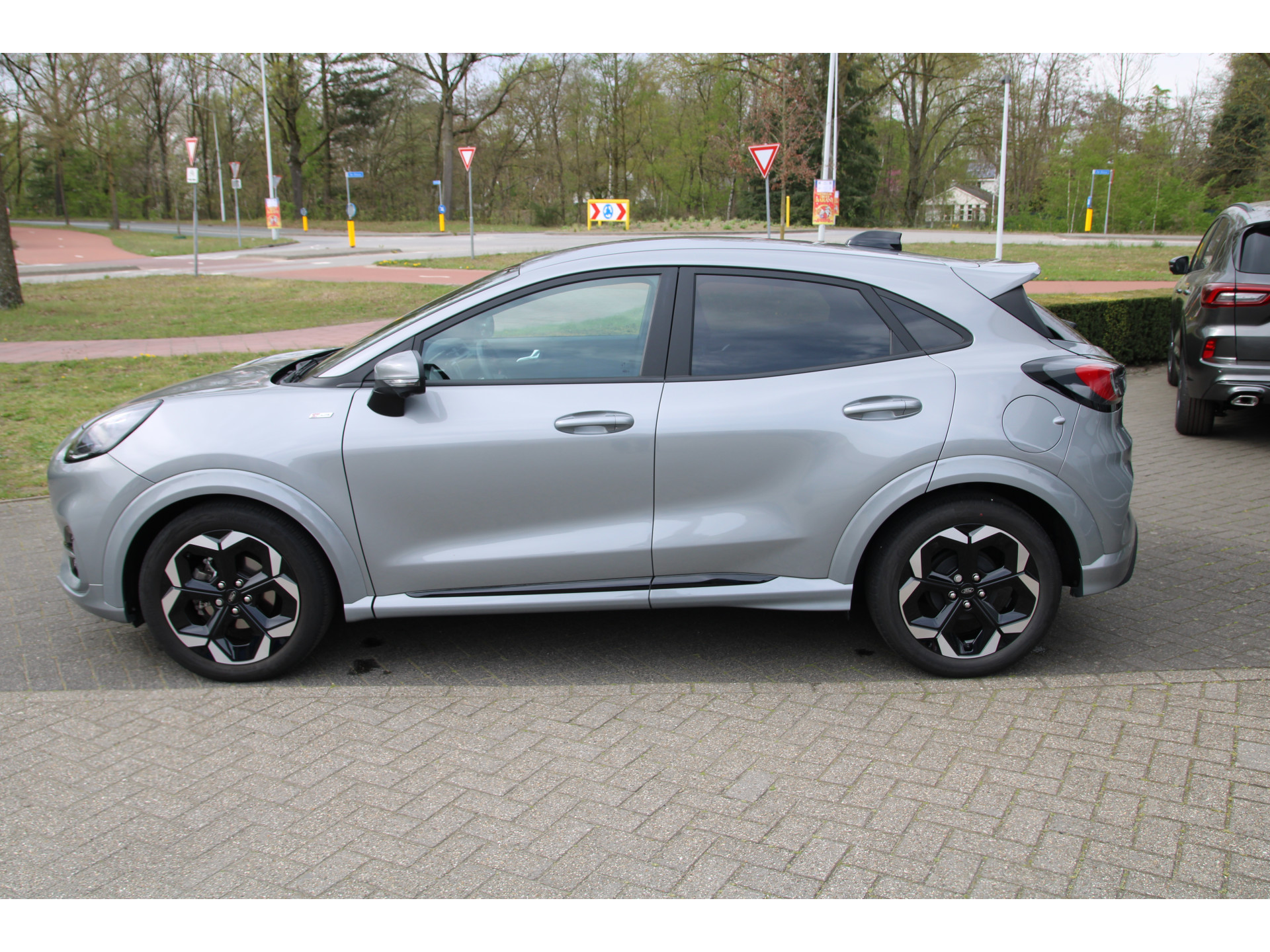 Ford Puma 1.0 EcoBoost 125 PK Hybrid Automaat ST-Line X WINTER PACK | BLIS | CAMERA |