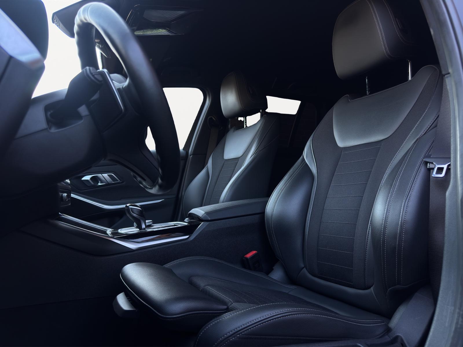 BMW 3-serie Touring 330E 292PK M-Sport Shadow Dode-Hoek Camera
