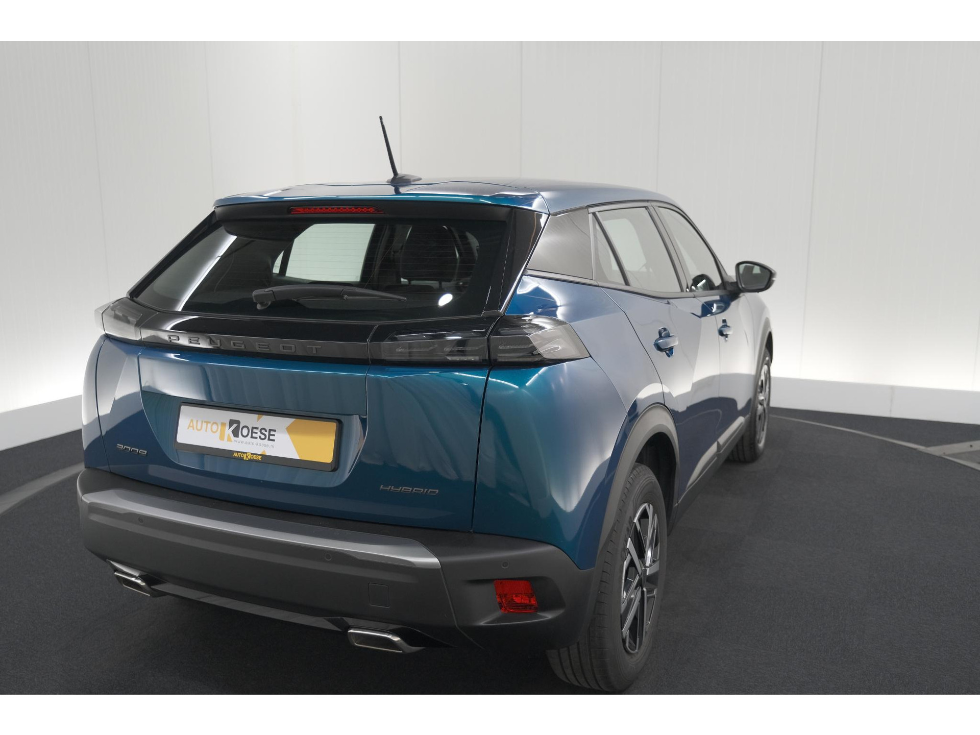 Peugeot 2008 Hybrid 136 e-DCS6 Style | Apple Carplay | Parkeersensoren | Climate control