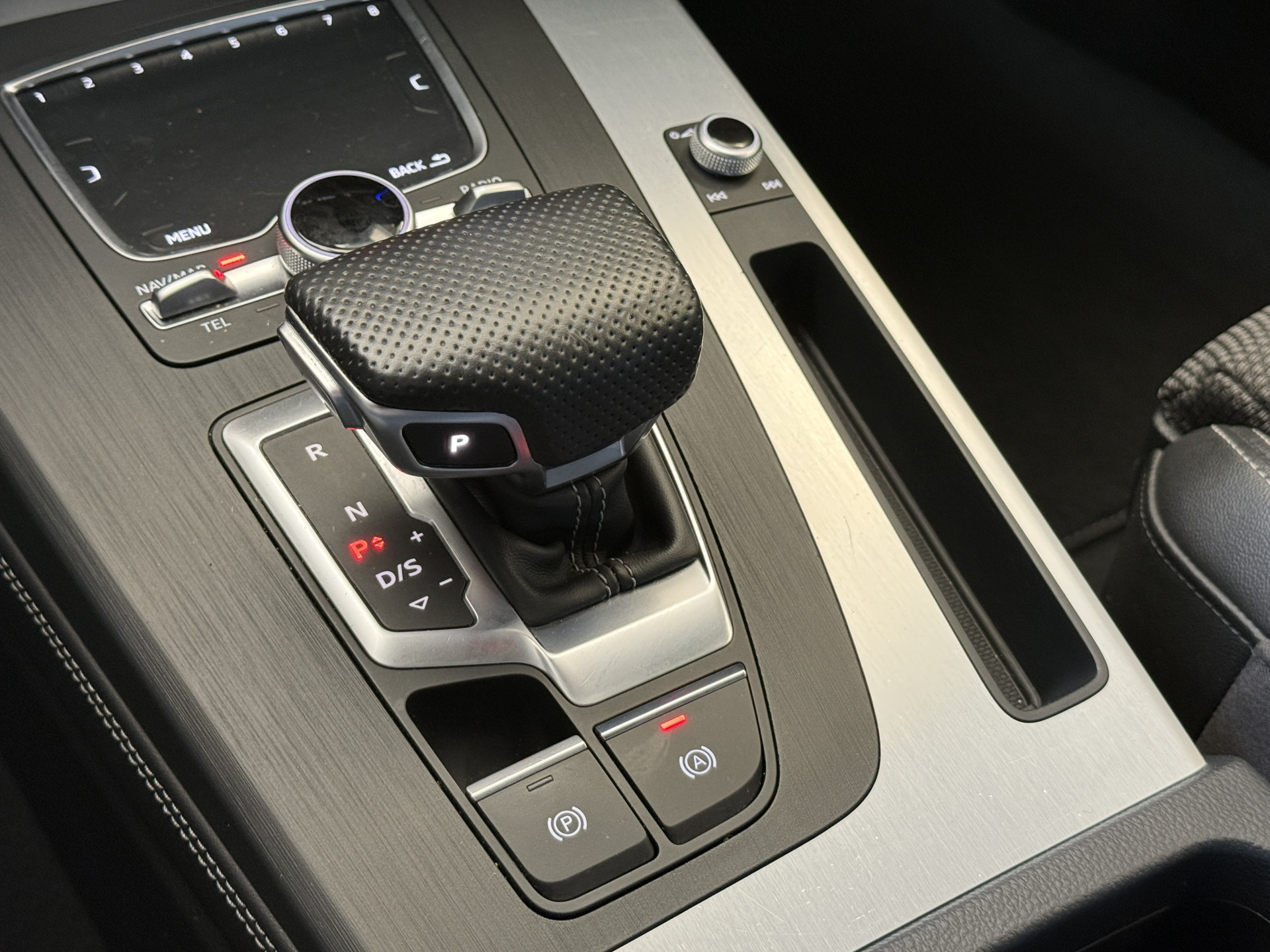 Audi Q5 55 TFSI e quattro Competition | Apple Carplay | 2x S-Line | Stoelverwarming