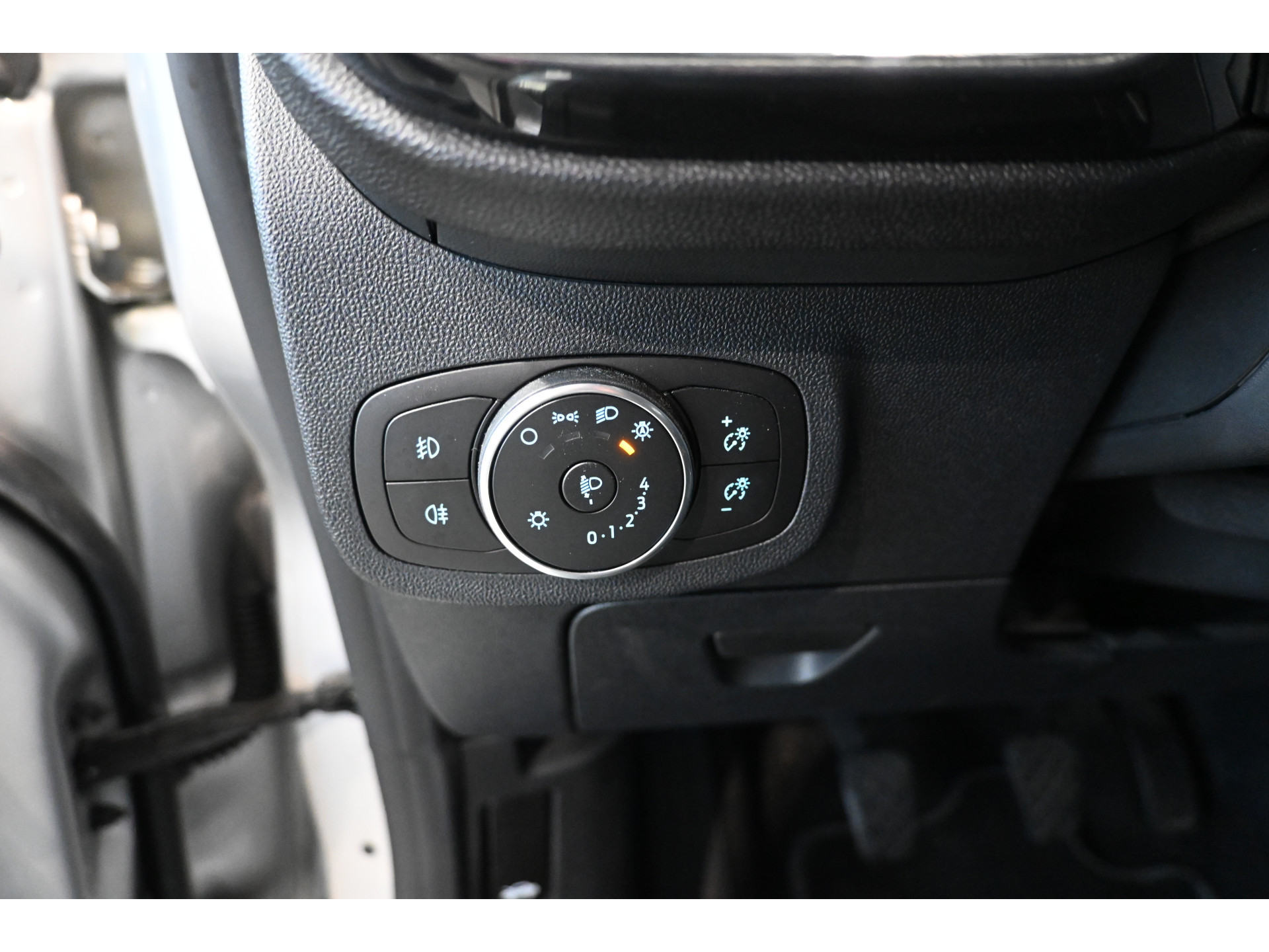 Ford Fiesta 1.0 EcoBoost Hybrid Active X Navigatie Caplay Stoel/Stuurverwarming Goed Onderhouden! Inruil Mogelijk!