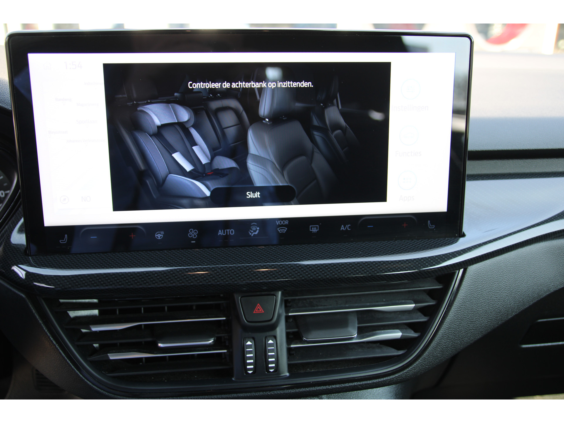 Ford Focus Wagon 1.0 EcoBoost 125 PK Hybrid ST Line WINTER PACK |  GROOT NAVIGATIE | CAMERA