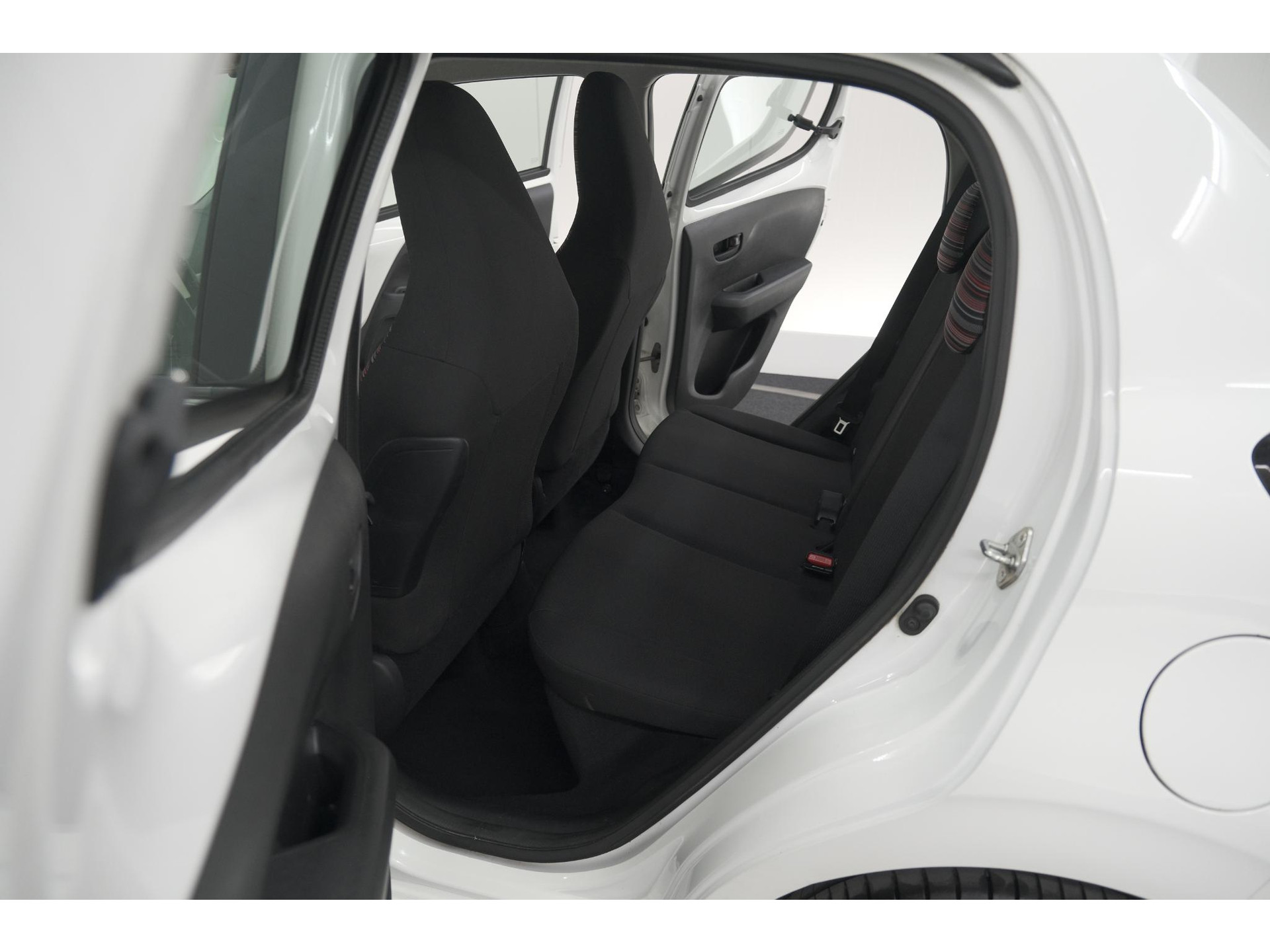 Citroen C1 1.0 e-VTi Feel | Camera | Airco | Lichtmetalen Velgen | DAB | 5 Deurs